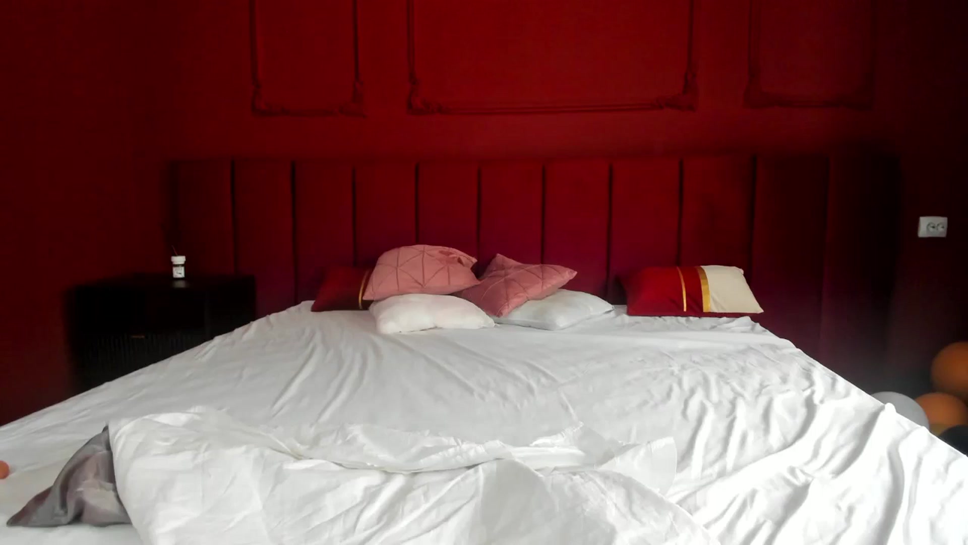 Gallery image thumbnail from Bo0ty_queen_'s myfreecams stream on, 05/27/2024, 12:44 image 20 of 20