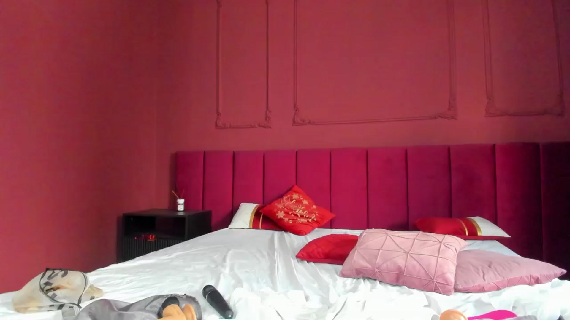 Gallery image thumbnail from Bo0ty_queen_'s myfreecams stream on, 06/13/2024, 11:49 image 20 of 20