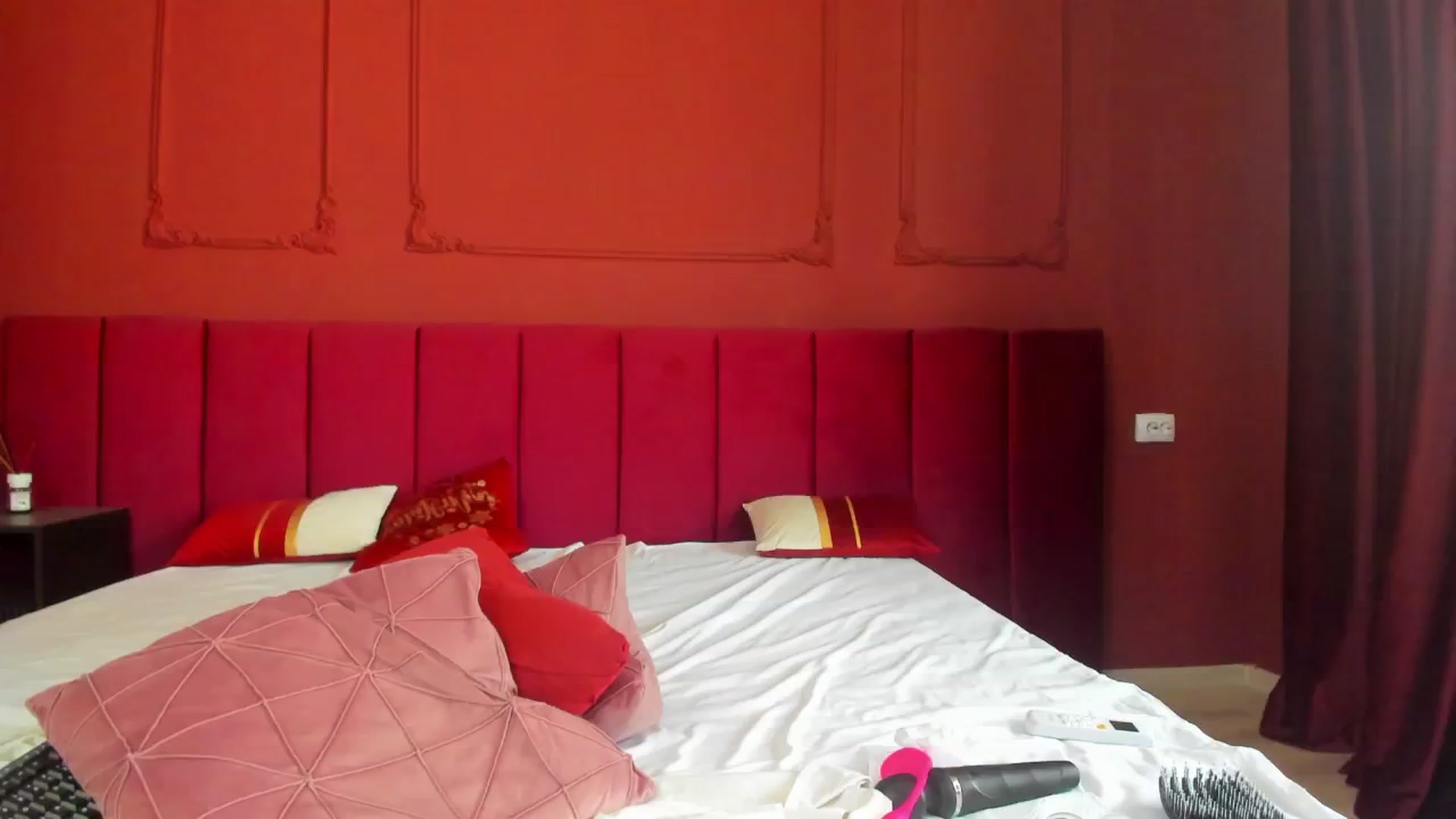 Gallery image thumbnail from Bo0ty_queen_'s myfreecams stream on, 06/28/2024, 11:50 image 19 of 20