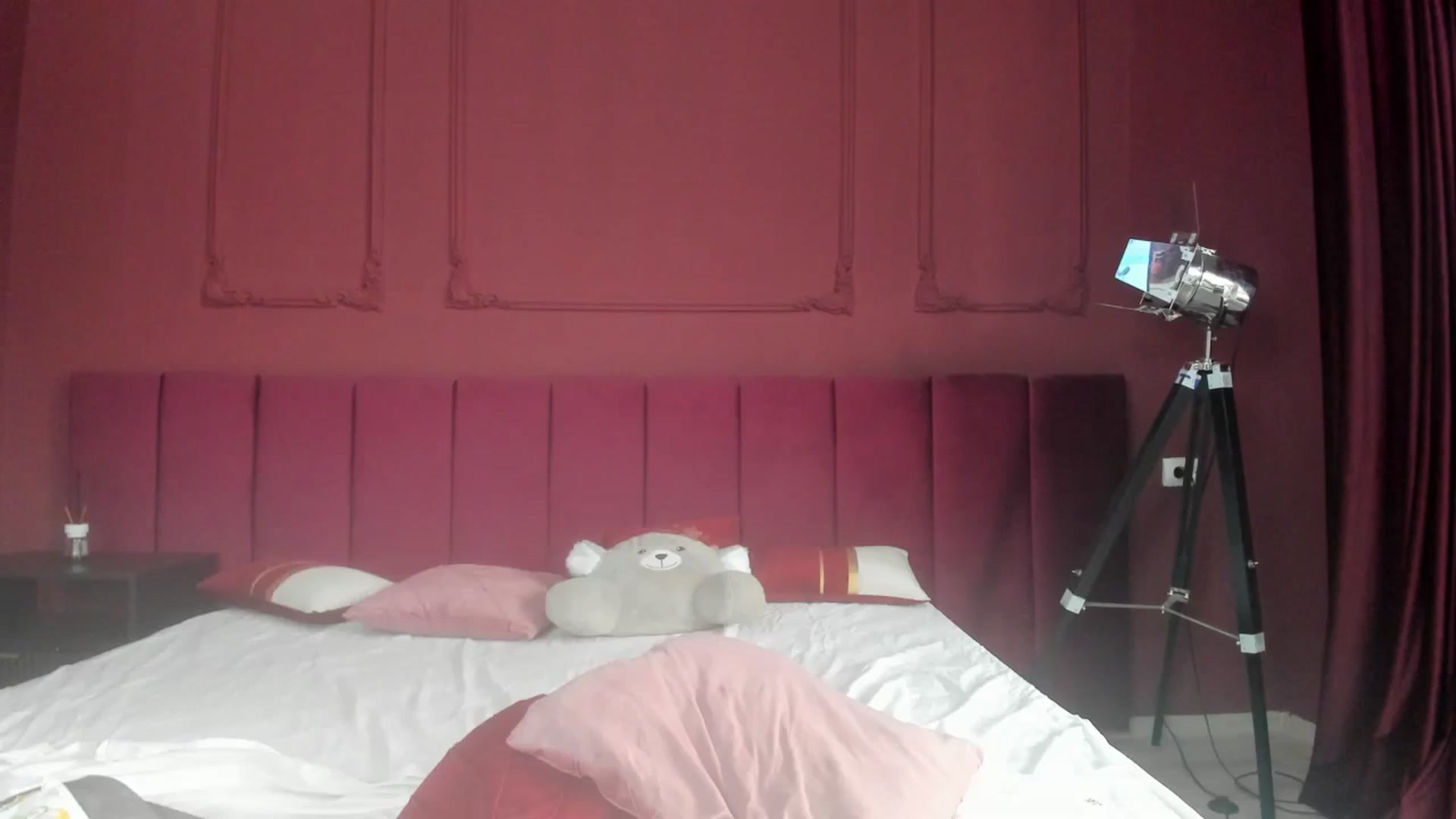 Gallery image thumbnail from Bo0ty_queen_'s myfreecams stream on, 09/01/2024, 12:17 image 1 of 20