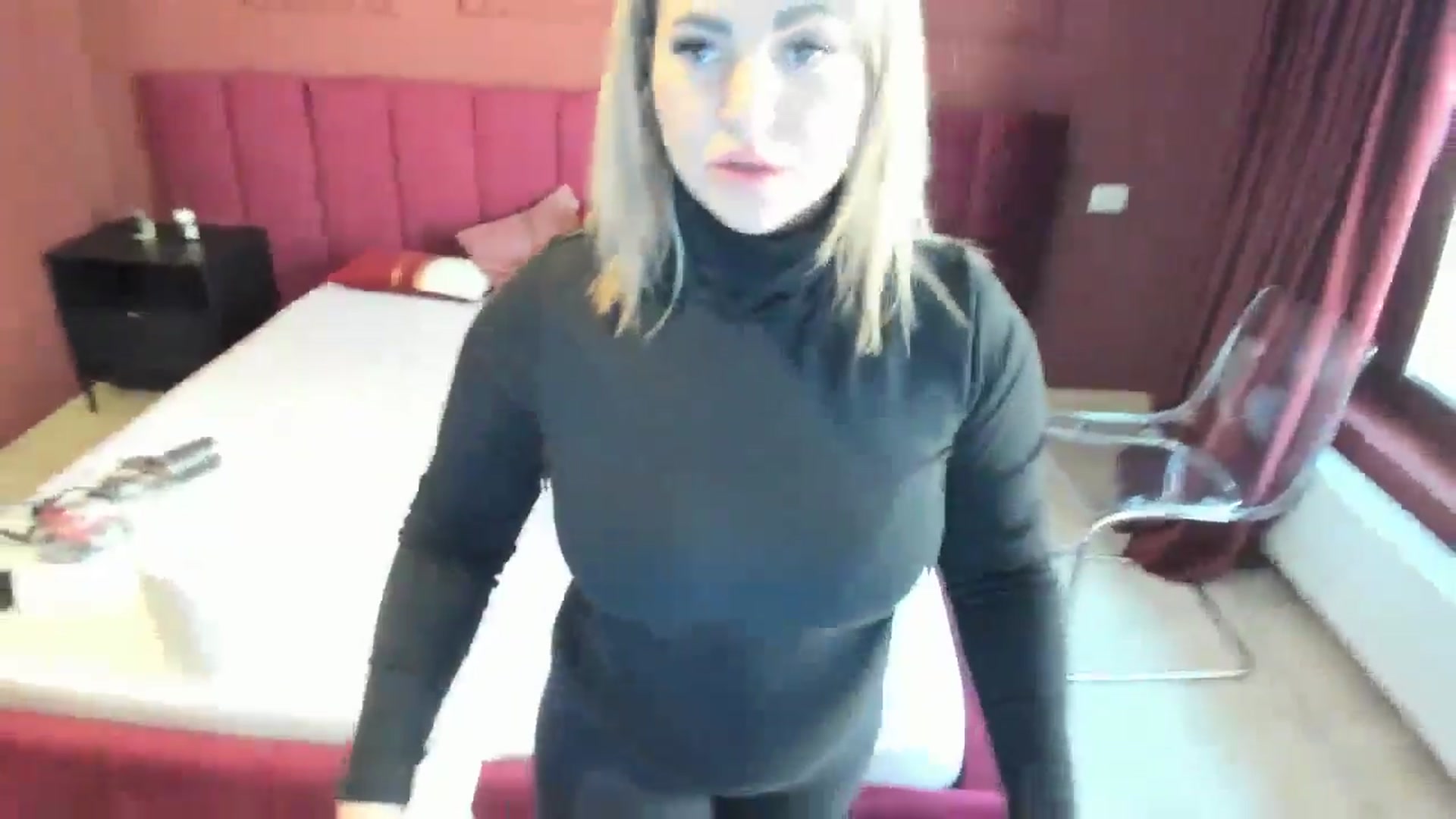 Gallery image thumbnail from Bo0ty_queen_'s myfreecams stream on, 10/23/2024, 11:59 image 17 of 20