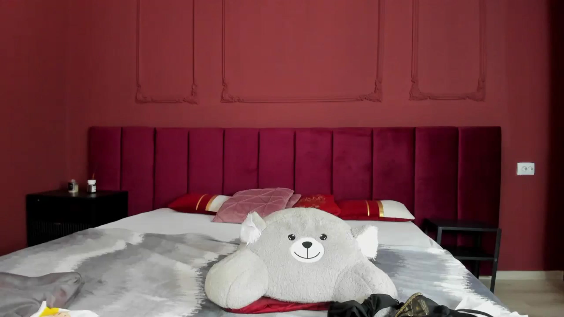 Gallery image thumbnail from Bo0ty_queen_'s myfreecams stream on, 11/01/2024, 11:37 image 5 of 20