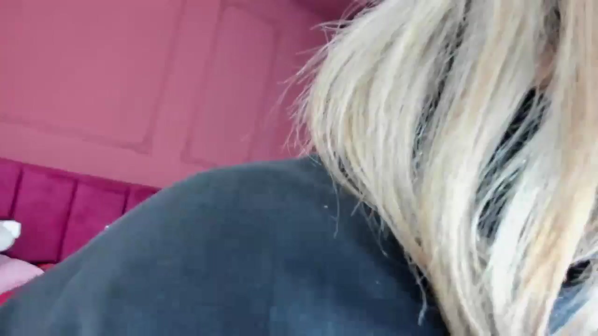 Gallery image thumbnail from Bo0ty_queen_'s myfreecams stream on, 11/06/2024, 13:09 image 16 of 20