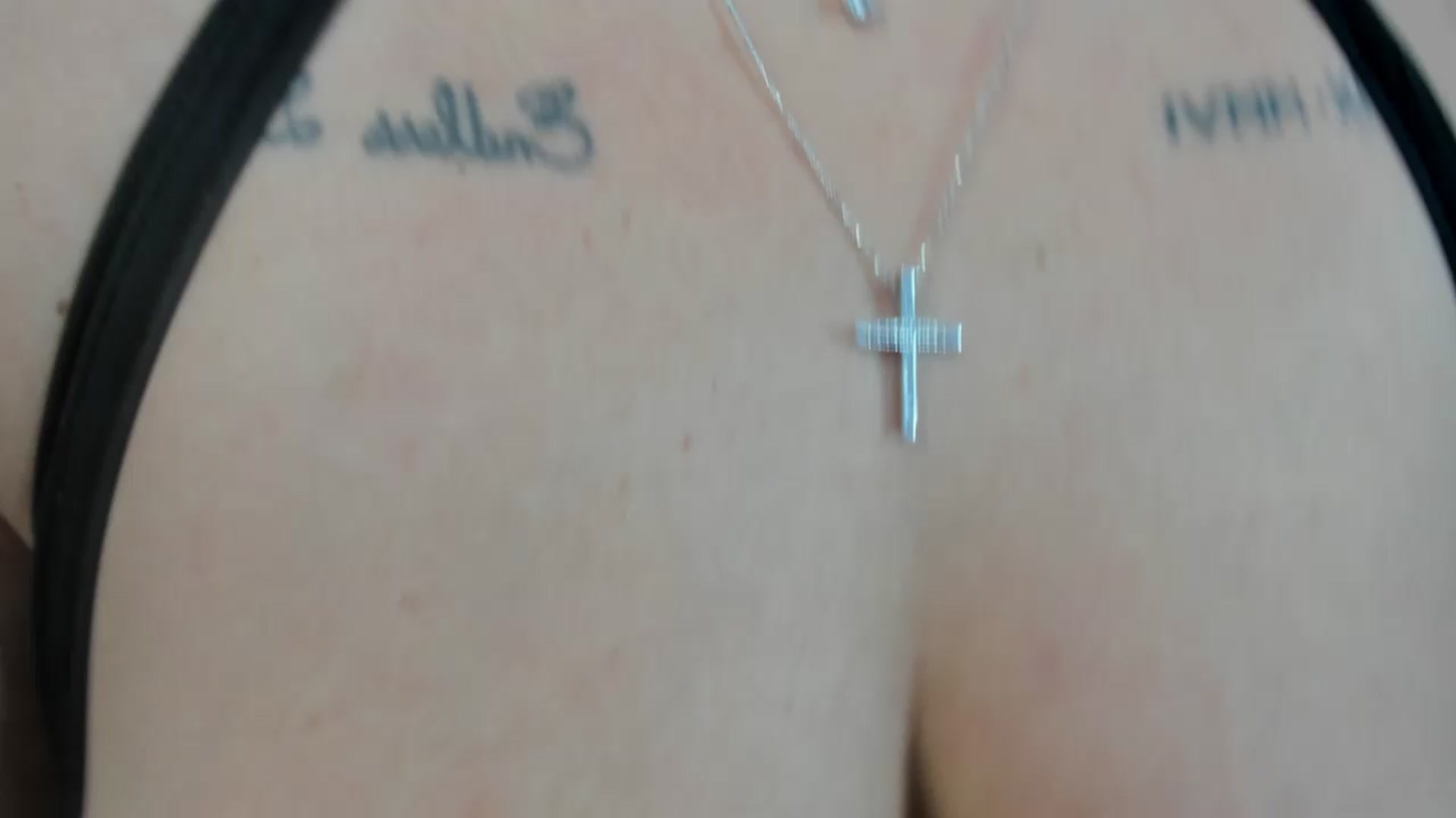 Gallery image thumbnail from Bo0ty_queen_'s myfreecams stream on, 11/21/2024, 14:05 image 13 of 20