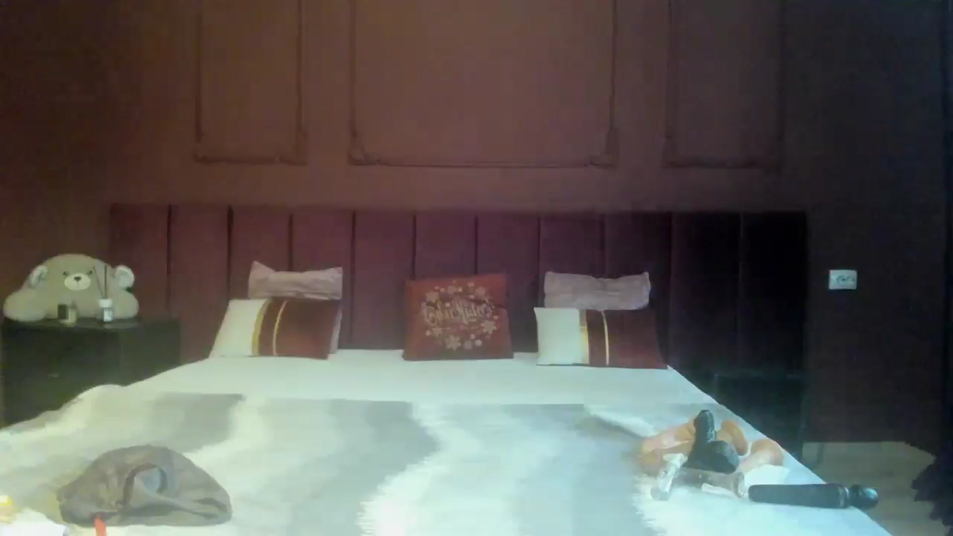 Gallery image thumbnail from Bo0ty_queen_'s myfreecams stream on, 11/23/2024, 13:34 image 14 of 20