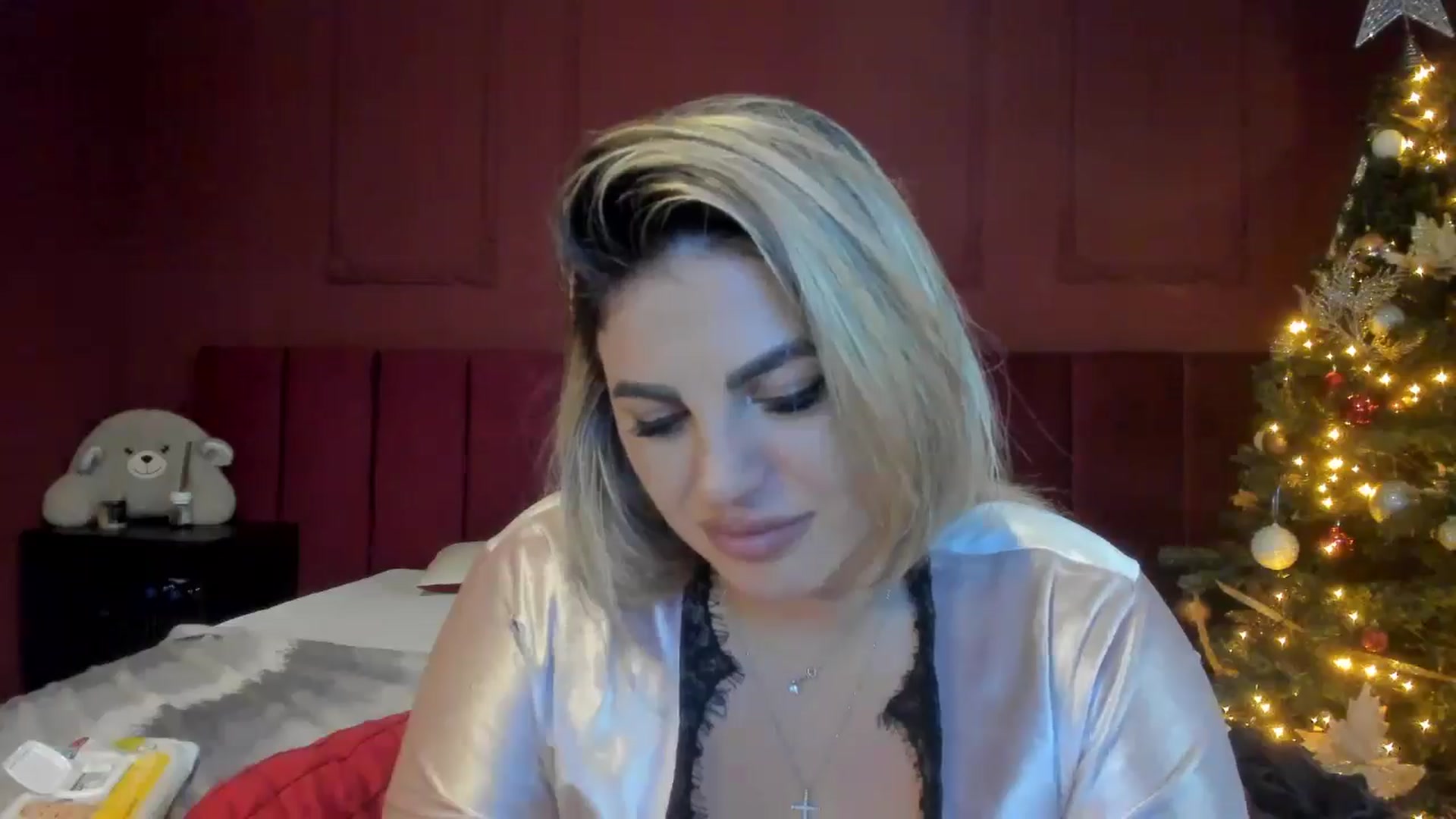 Gallery image thumbnail from Bo0ty_queen_'s myfreecams stream on, 12/10/2024, 13:17 image 7 of 20