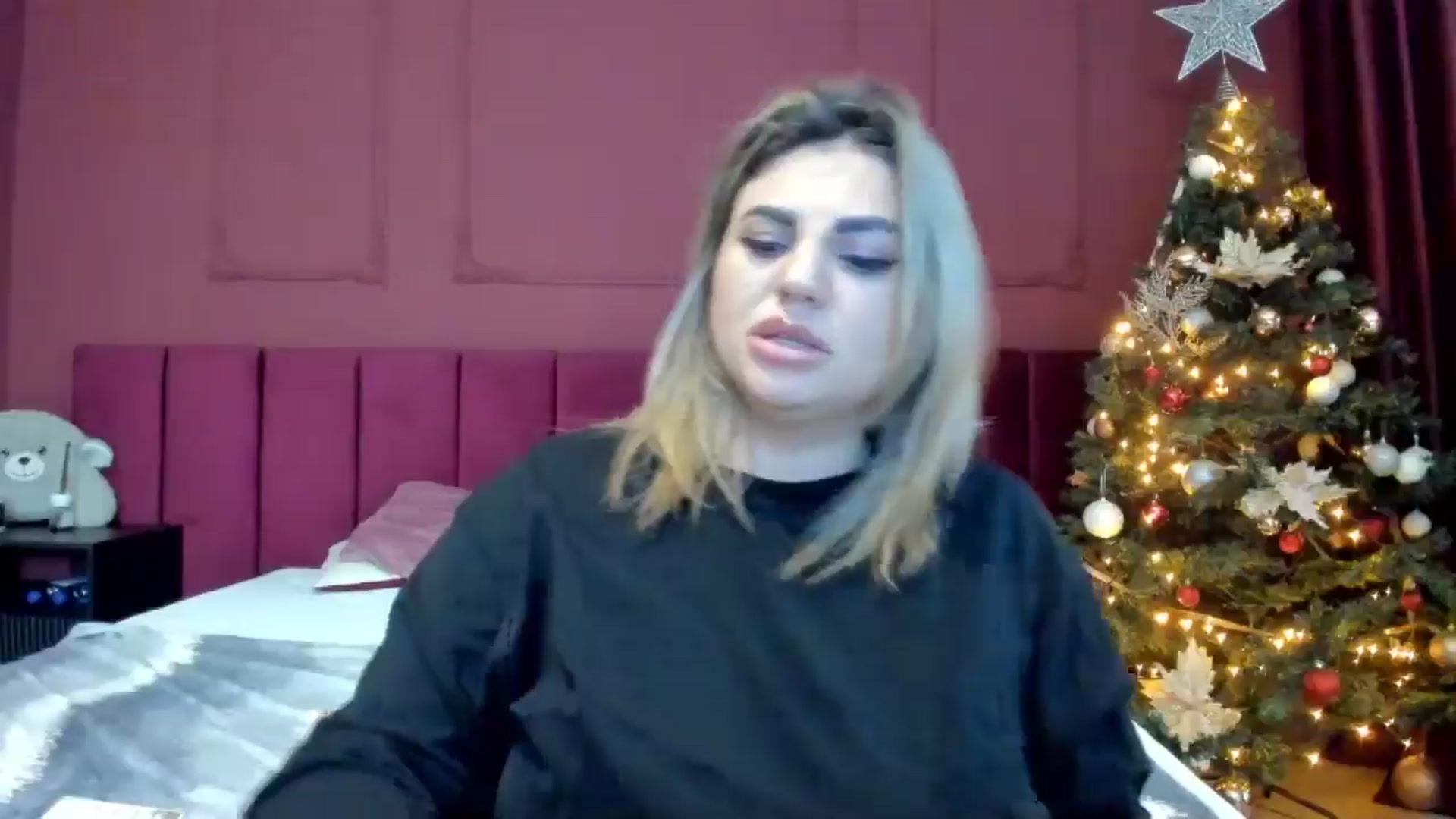 Gallery image thumbnail from Bo0ty_queen_'s myfreecams stream on, 12/10/2024, 13:17 image 19 of 20