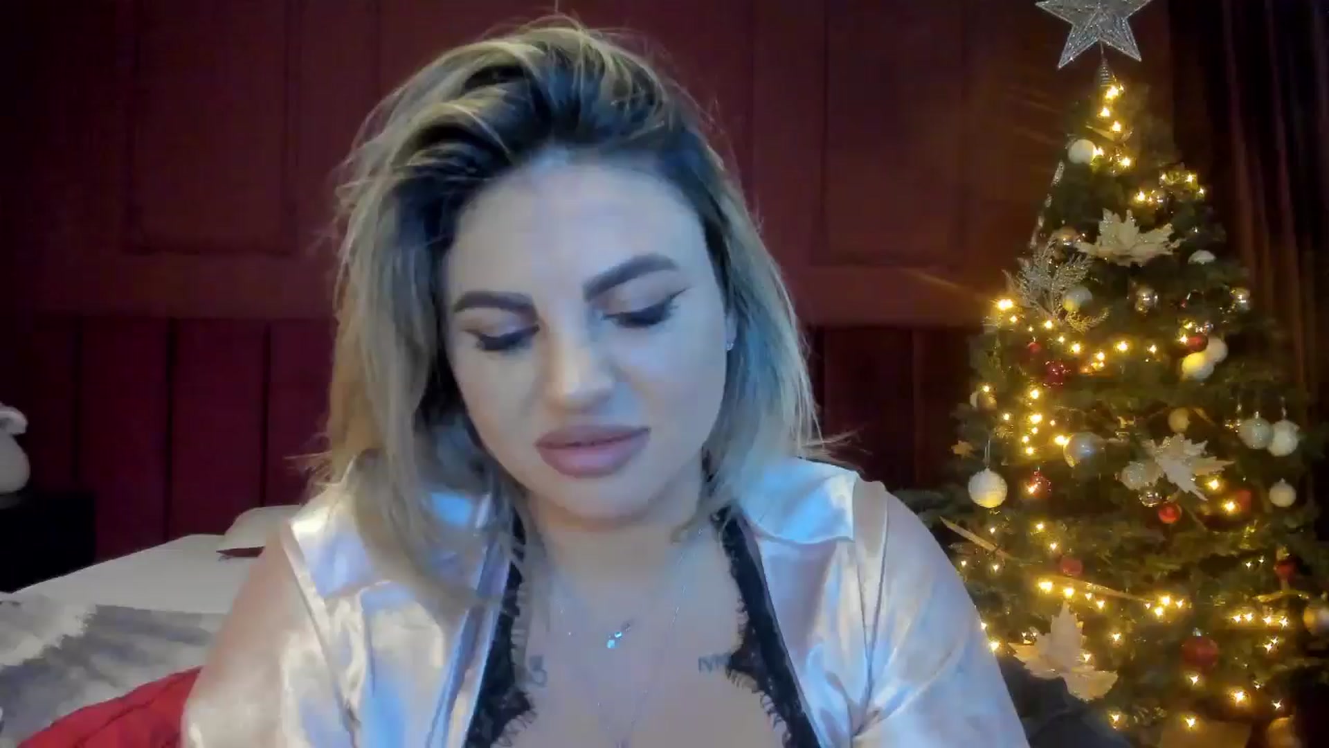 Gallery image thumbnail from Bo0ty_queen_'s myfreecams stream on, 12/10/2024, 13:17 image 5 of 20