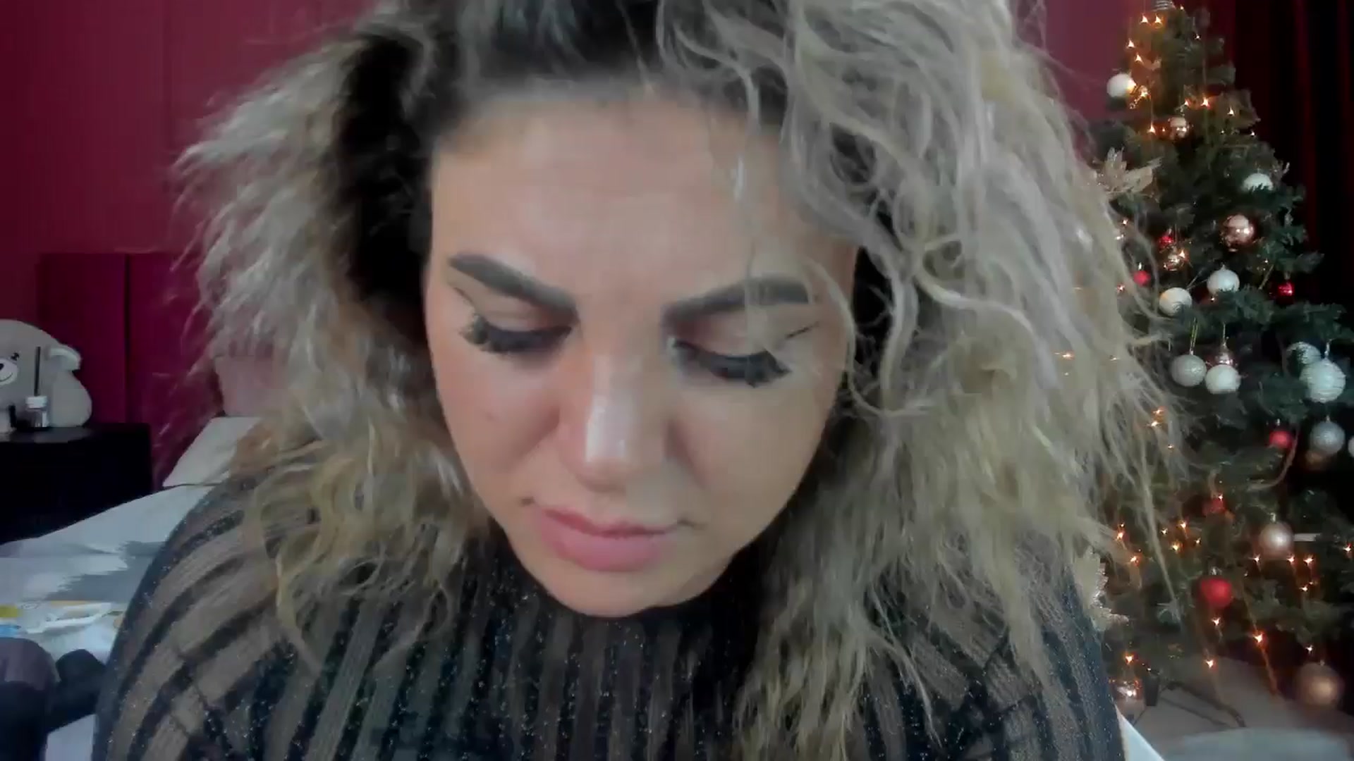 Gallery image thumbnail from Bo0ty_queen_'s myfreecams stream on, 12/31/2024, 12:35 image 5 of 20