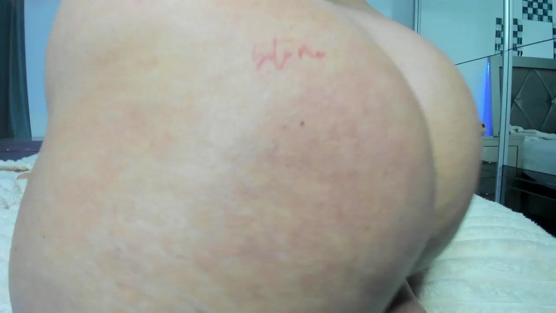 Gallery image thumbnail from Bo0ty_queen_'s myfreecams stream on, 04/24/2026, 11:42 image 1 of 20