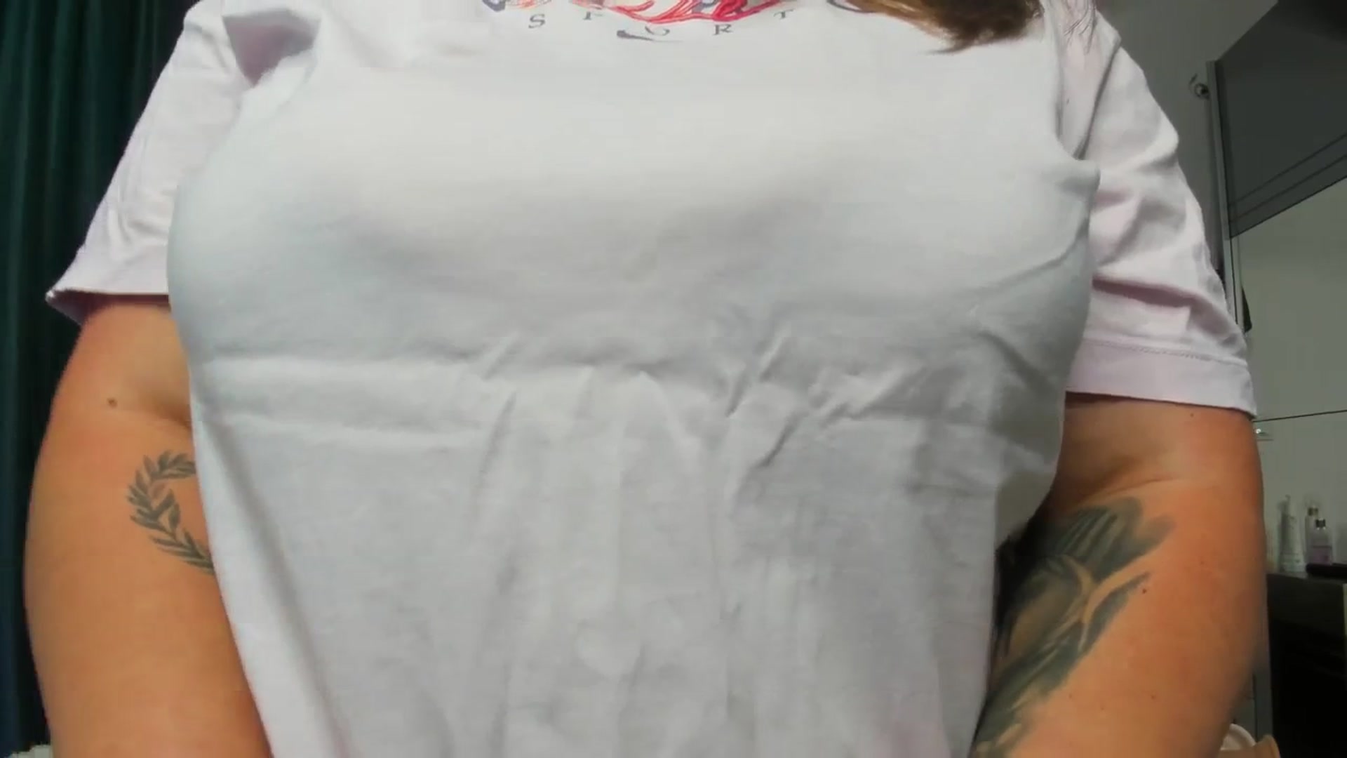 Gallery image thumbnail from Bo0ty_queen_'s myfreecams stream on, 04/29/2026, 09:51 image 6 of 20