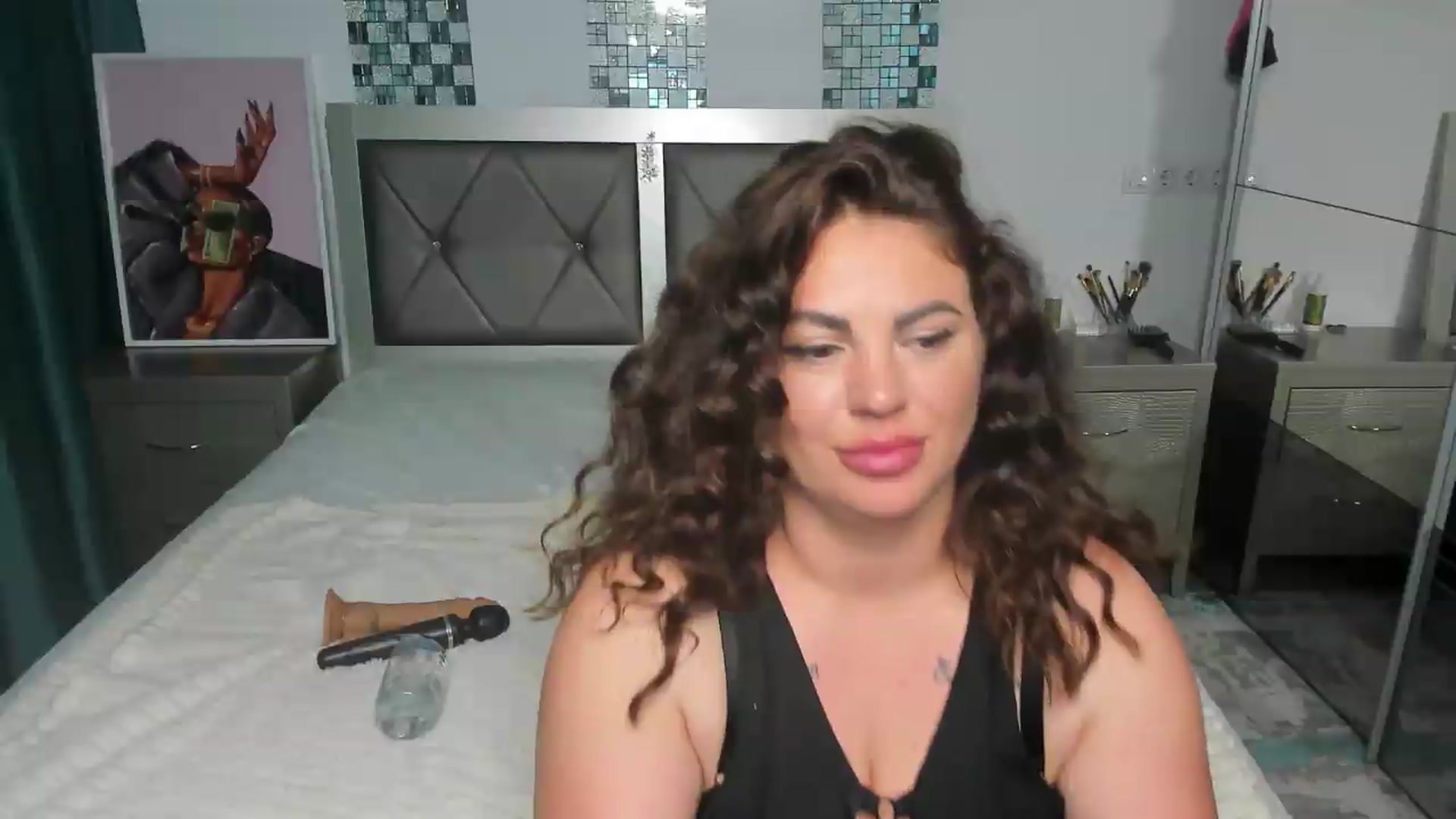 Gallery image thumbnail from Bo0ty_queen_'s myfreecams stream on, 05/12/2026, 09:34 image 7 of 20