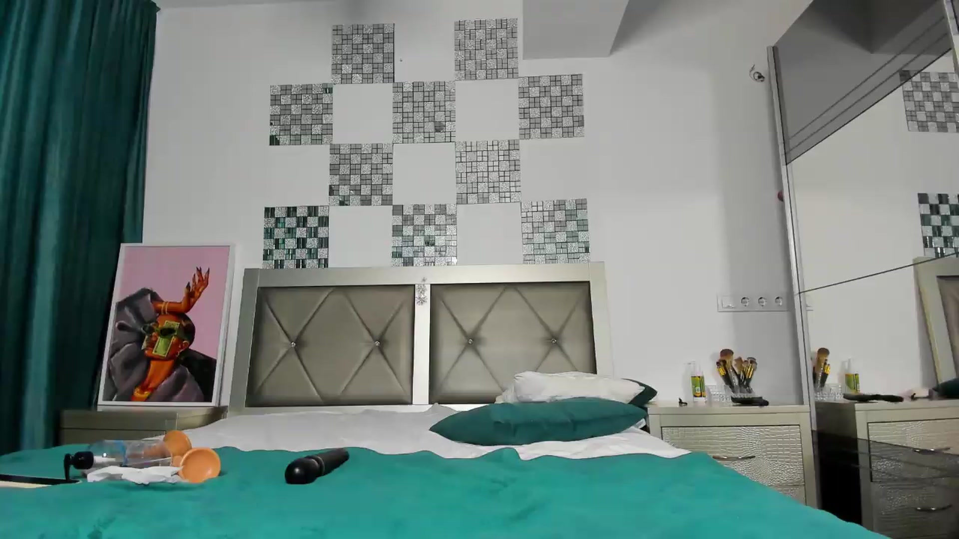 Gallery image thumbnail from Bo0ty_queen_'s myfreecams stream on, 05/19/2026, 10:14 image 10 of 20