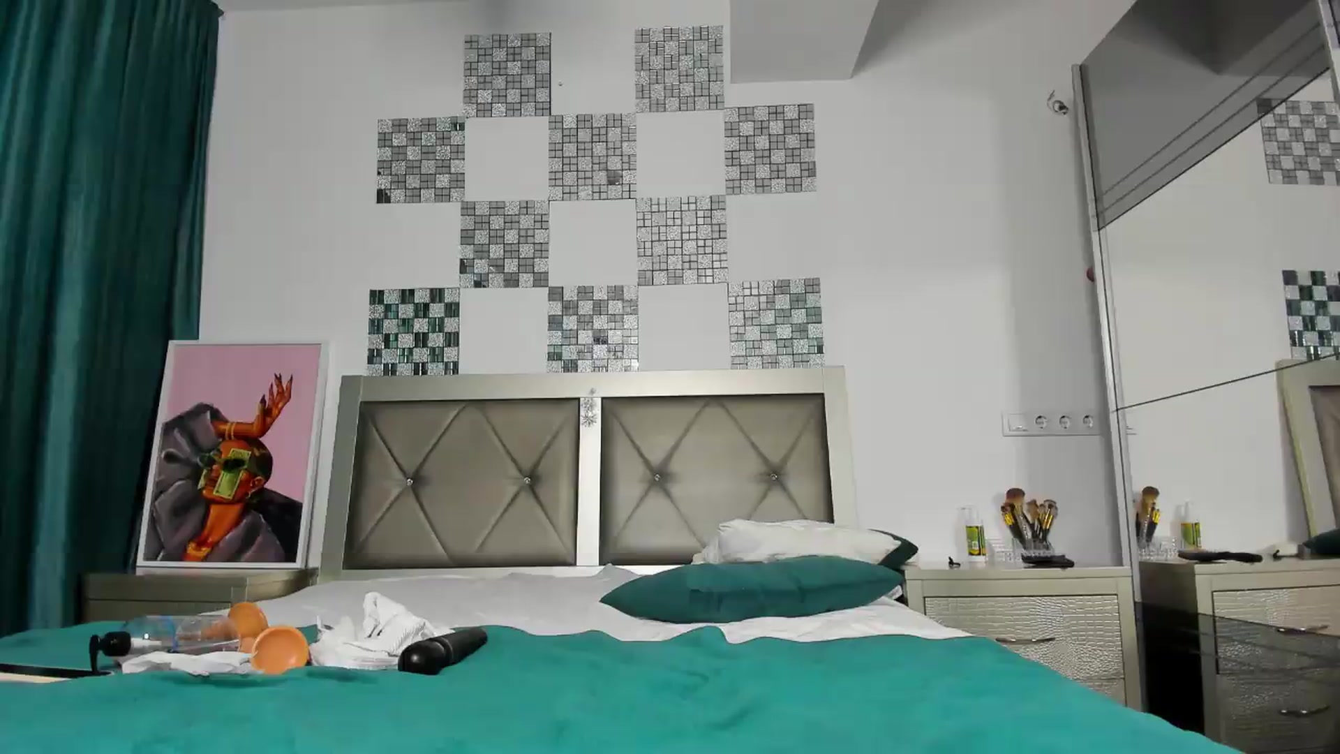 Gallery image thumbnail from Bo0ty_queen_'s myfreecams stream on, 05/19/2026, 10:14 image 9 of 20