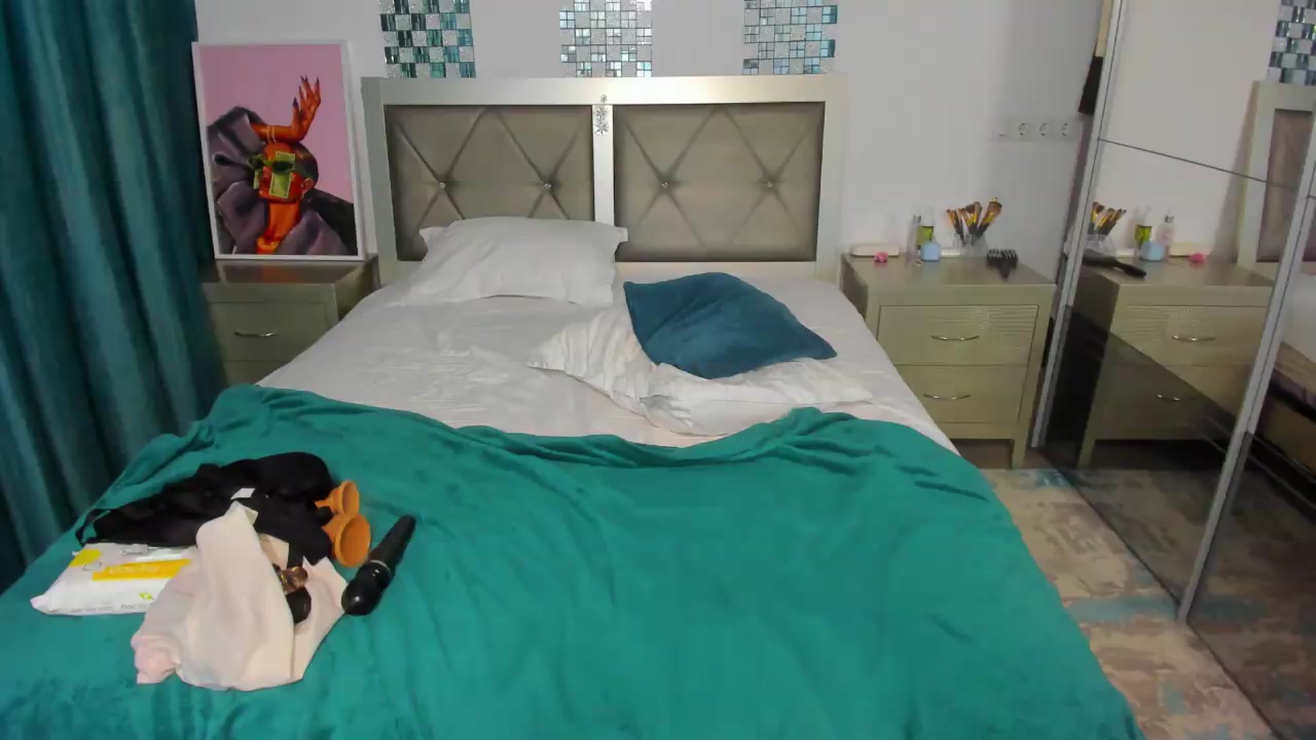 Gallery image thumbnail from Bo0ty_queen_'s myfreecams stream on, 06/04/2026, 11:34 image 6 of 20