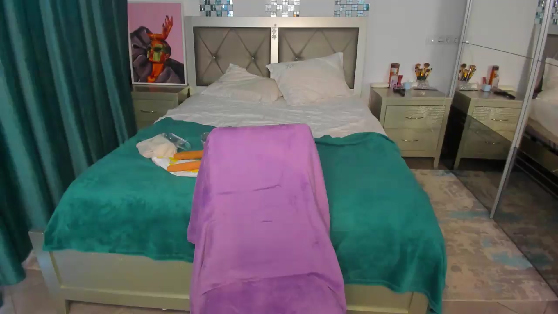 Gallery image thumbnail from Bo0ty_queen_'s myfreecams stream on, 06/16/2026, 09:20 image 14 of 20