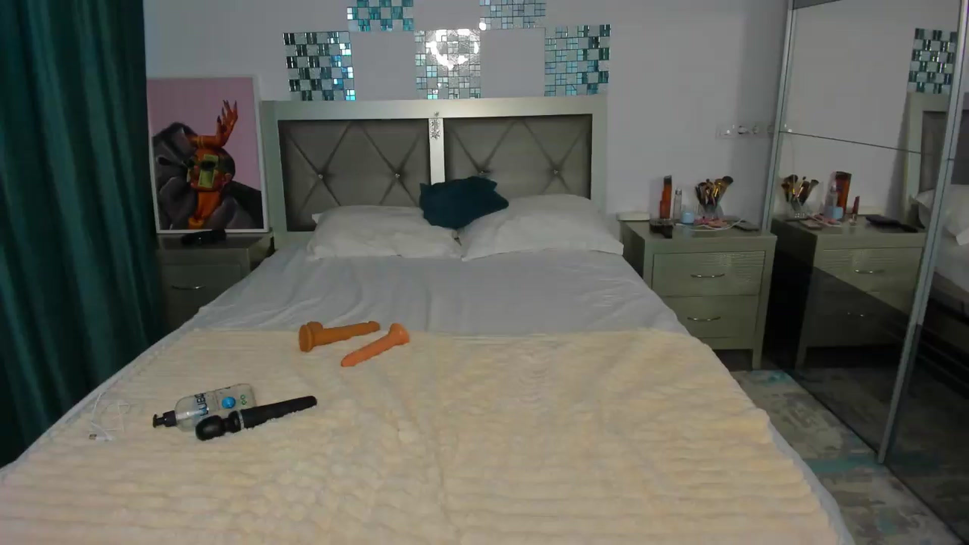 Gallery image thumbnail from Bo0ty_queen_'s myfreecams stream on, 06/25/2026, 11:56 image 3 of 20