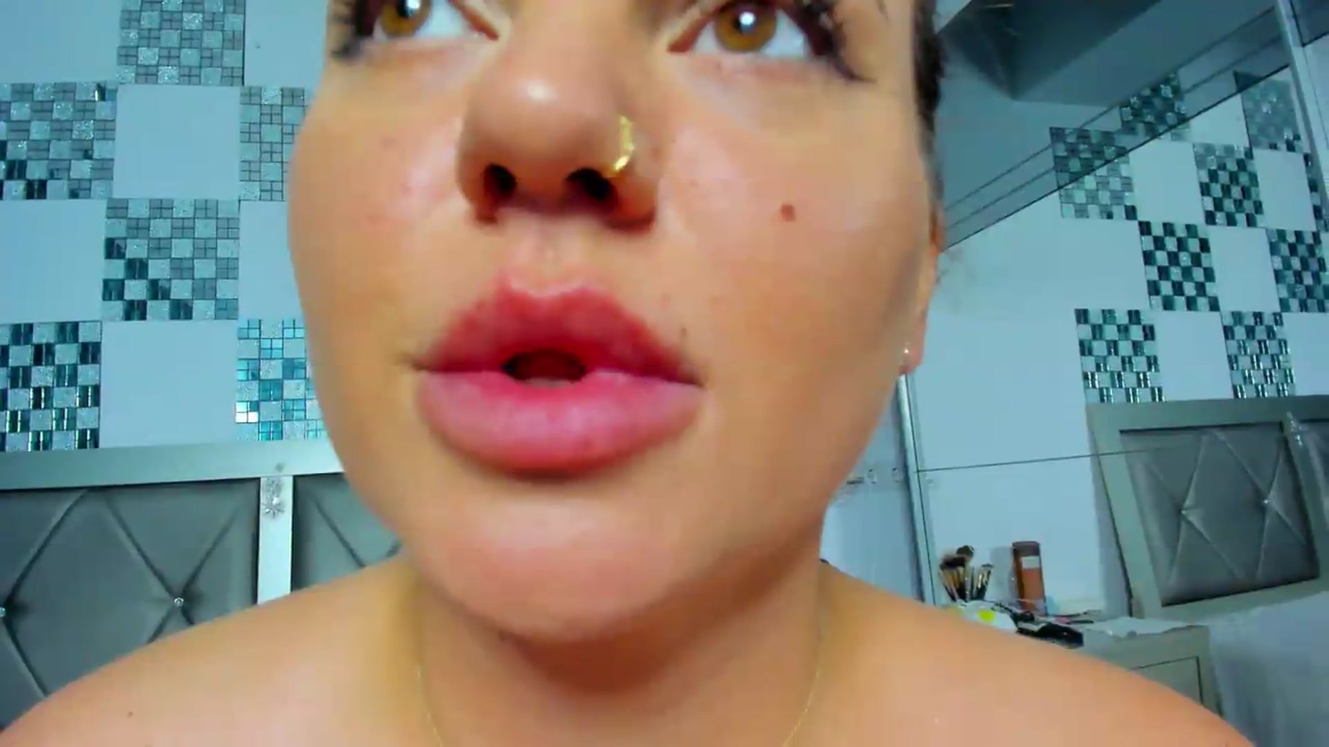 Gallery image thumbnail from Bo0ty_queen_'s myfreecams stream on, 07/20/2026, 10:07 image 19 of 20