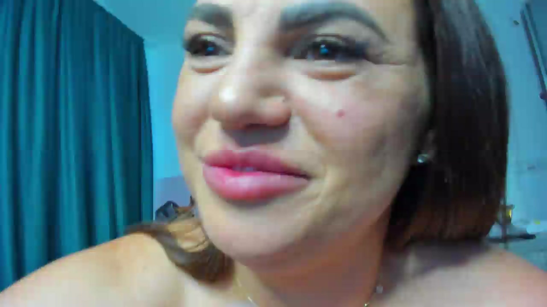 Gallery image thumbnail from Bo0ty_queen_'s myfreecams stream on, 07/27/2026, 12:56 image 2 of 20