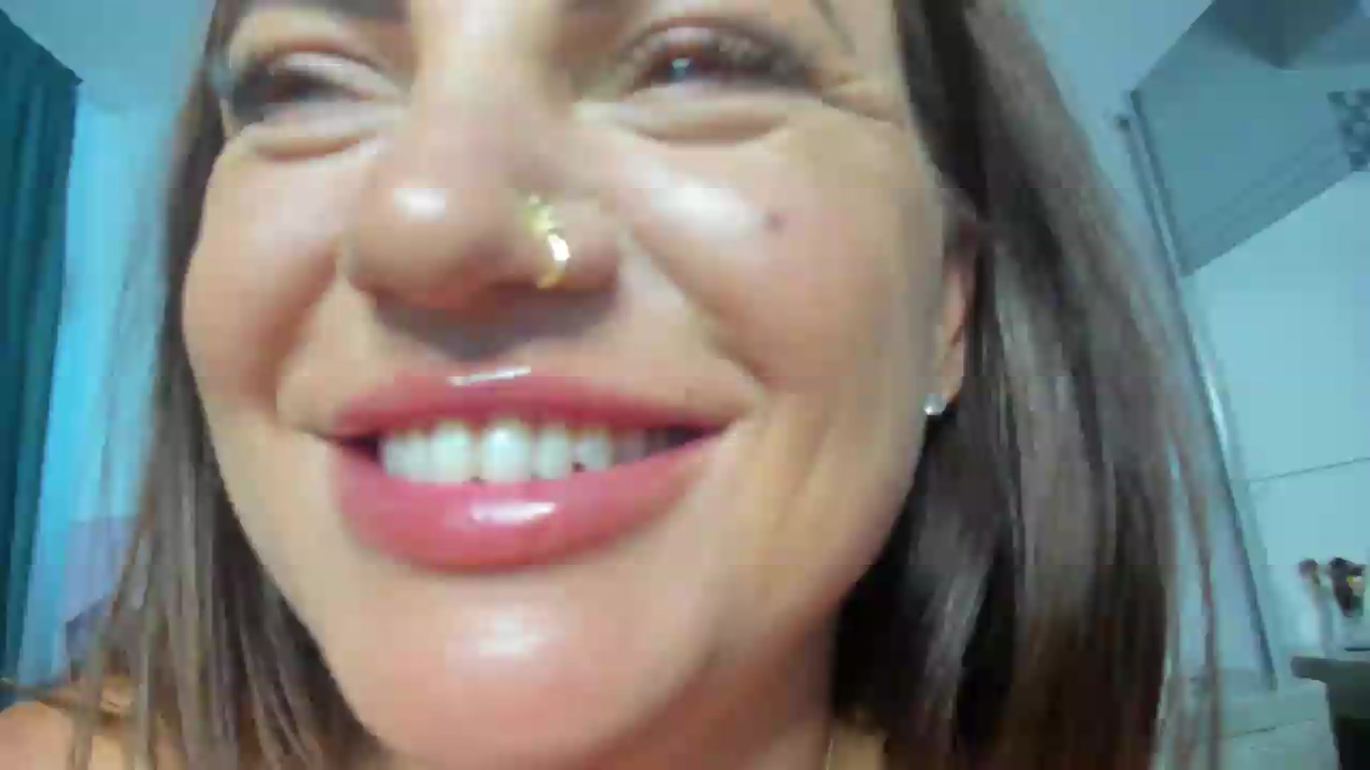 Gallery image thumbnail from Bo0ty_queen_'s myfreecams stream on, 08/10/2026, 10:41 image 14 of 20