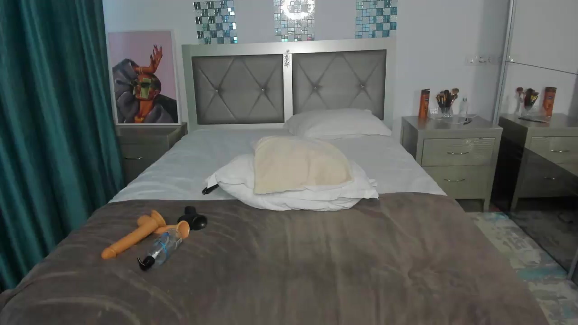 Gallery image thumbnail from Bo0ty_queen_'s myfreecams stream on, 08/10/2026, 11:50 image 13 of 20