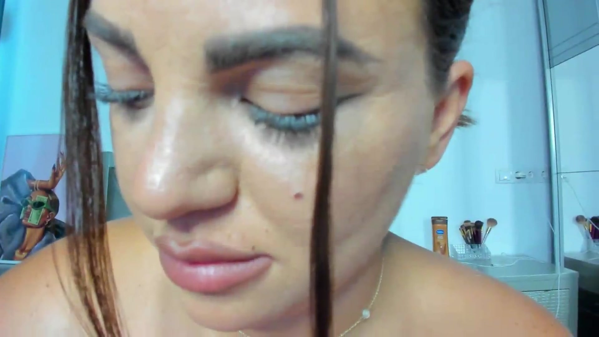 Gallery image thumbnail from Bo0ty_queen_'s myfreecams stream on, 08/11/2026, 10:06 image 15 of 20