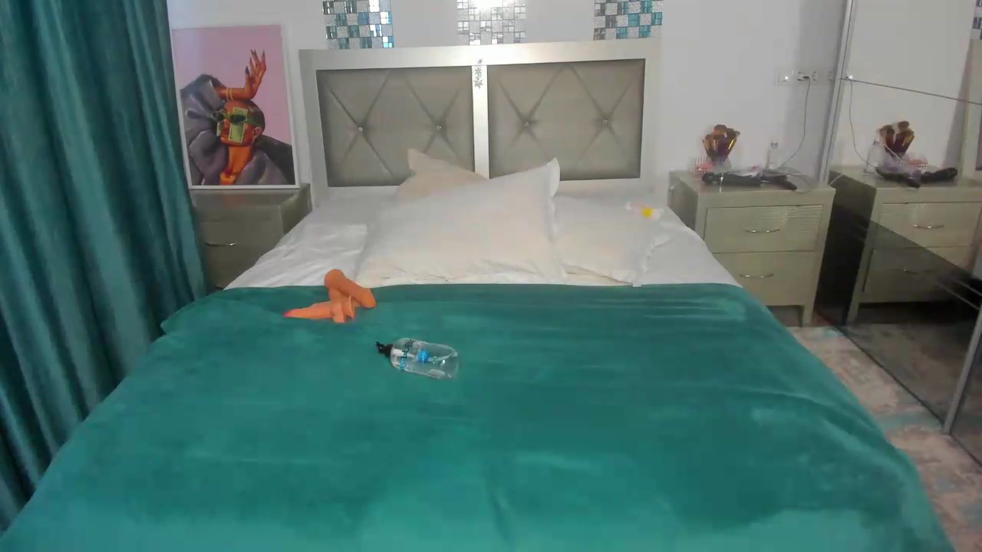 Gallery image thumbnail from Bo0ty_queen_'s myfreecams stream on, 08/20/2026, 09:43 image 6 of 20