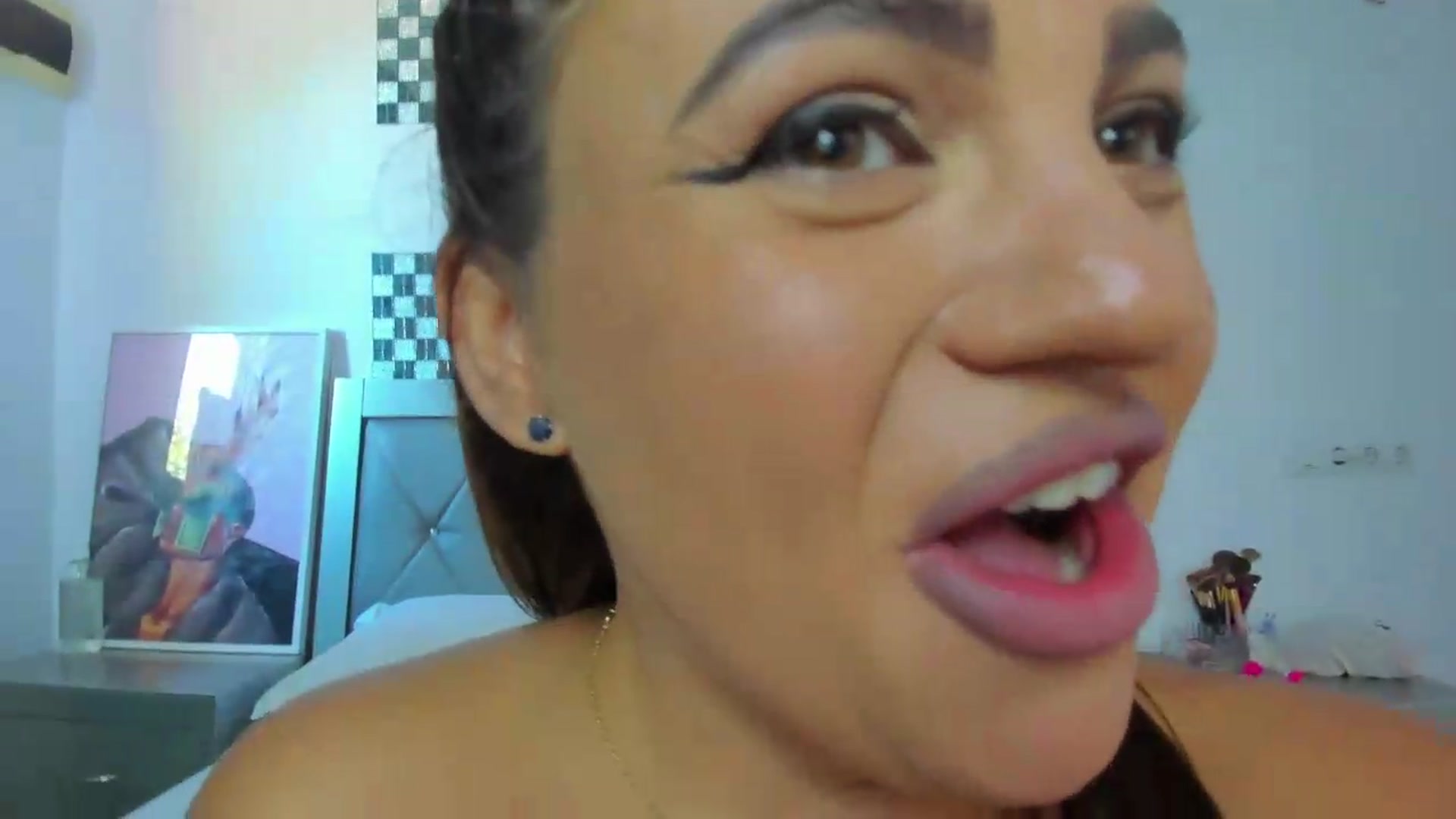 Gallery image thumbnail from Bo0ty_queen_'s myfreecams stream on, 09/07/2026, 09:00 image 8 of 20