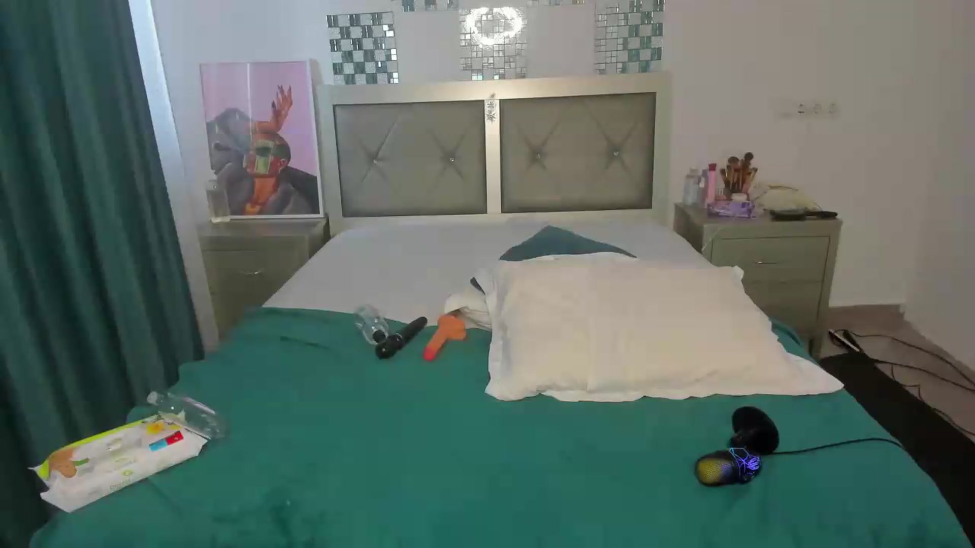 Gallery image thumbnail from Bo0ty_queen_'s myfreecams stream on, 09/21/2026, 11:48 image 10 of 20