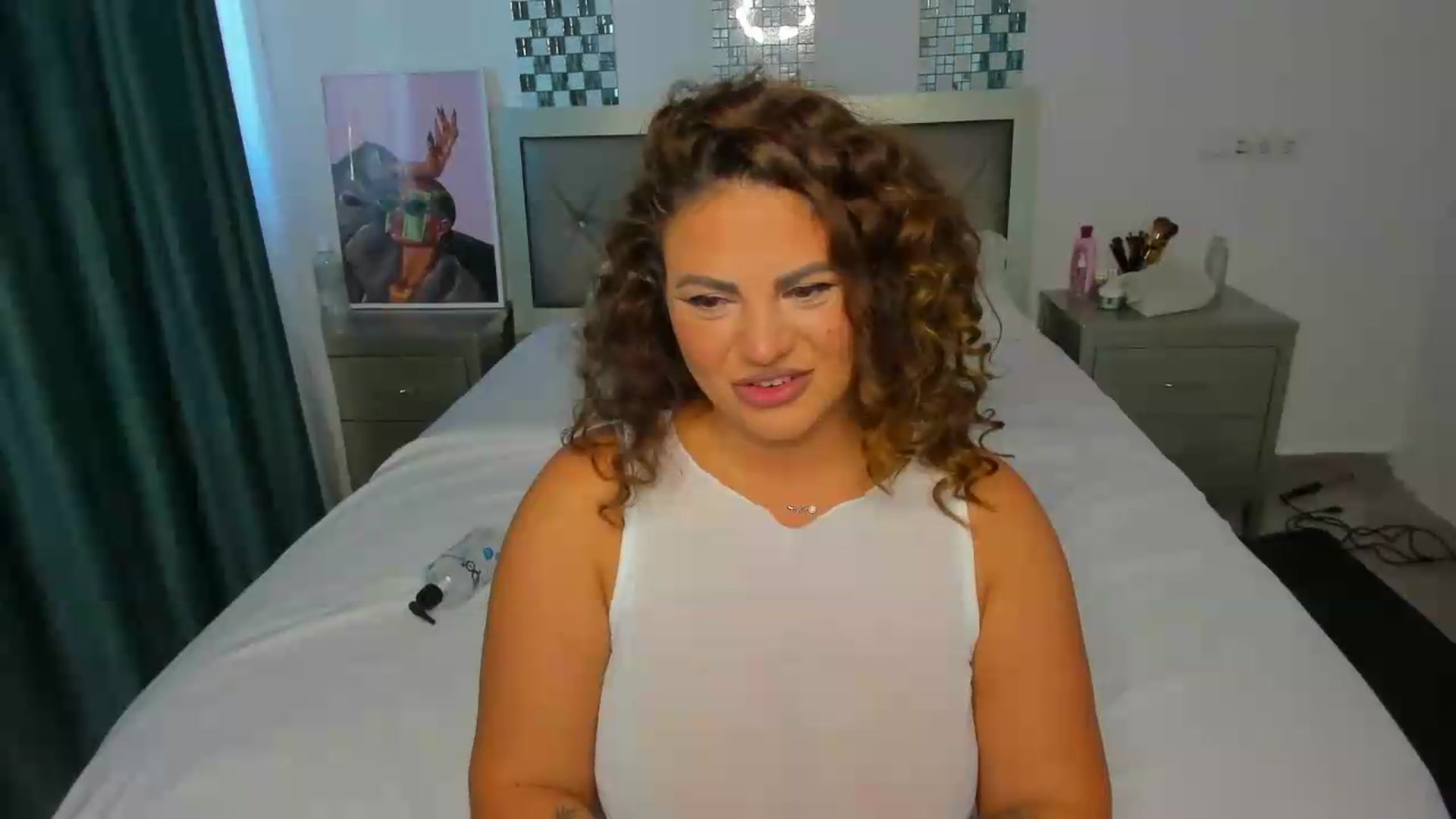 Gallery image thumbnail from Bo0ty_queen_'s myfreecams stream on, 09/24/2026, 10:55 image 18 of 20