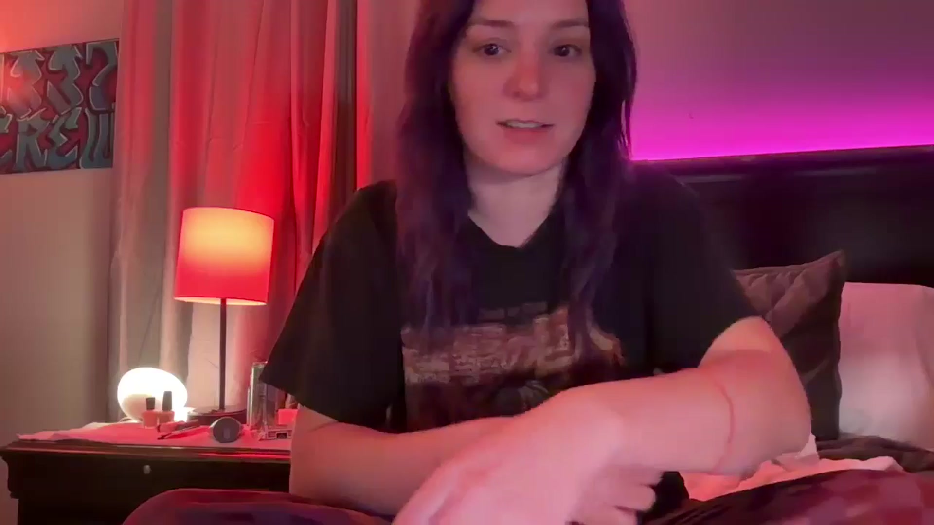 Gallery image thumbnail from BobbaFapp's myfreecams stream on, 09/21/2024, 05:42 image 11 of 20