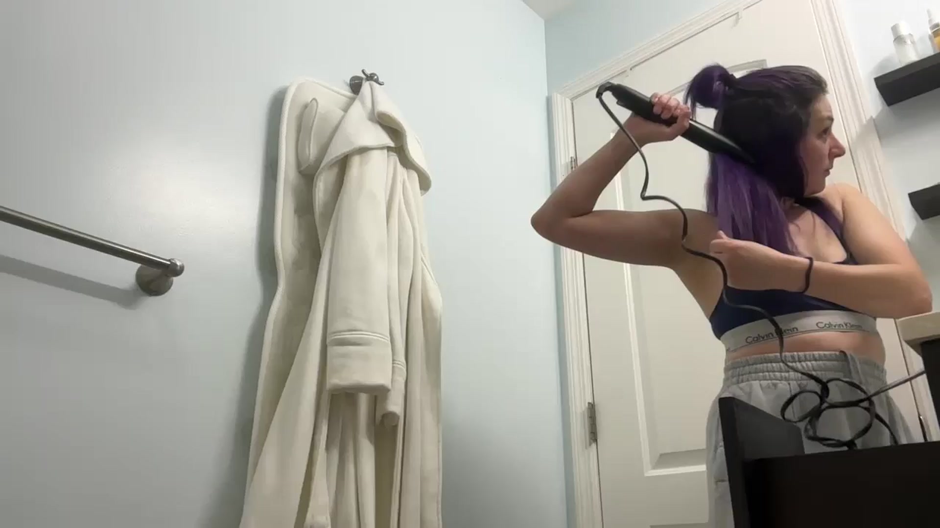 Gallery image thumbnail from BobbaFapp's myfreecams stream on, 09/24/2024, 06:24 image 16 of 20