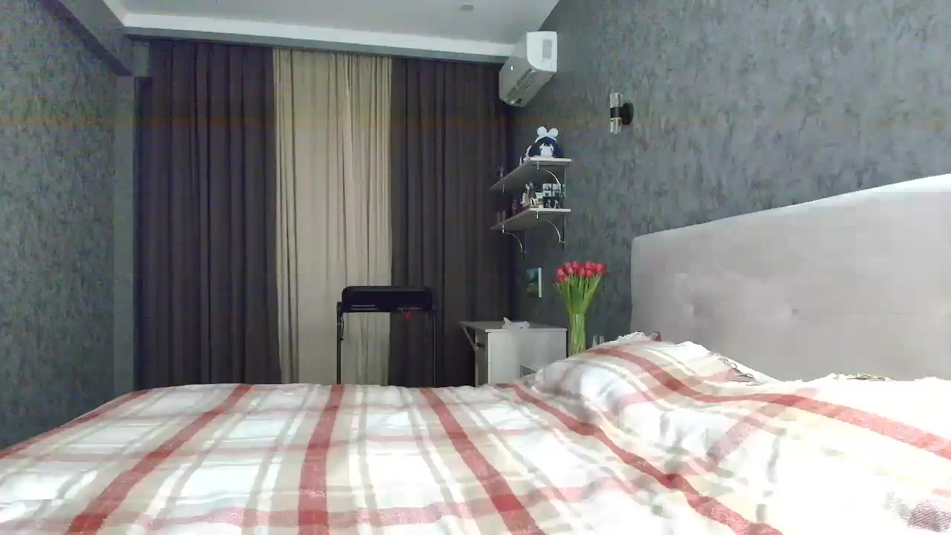 Gallery image thumbnail from BombDevil's myfreecams stream on, 03/22/2026, 17:17 image 3 of 20
