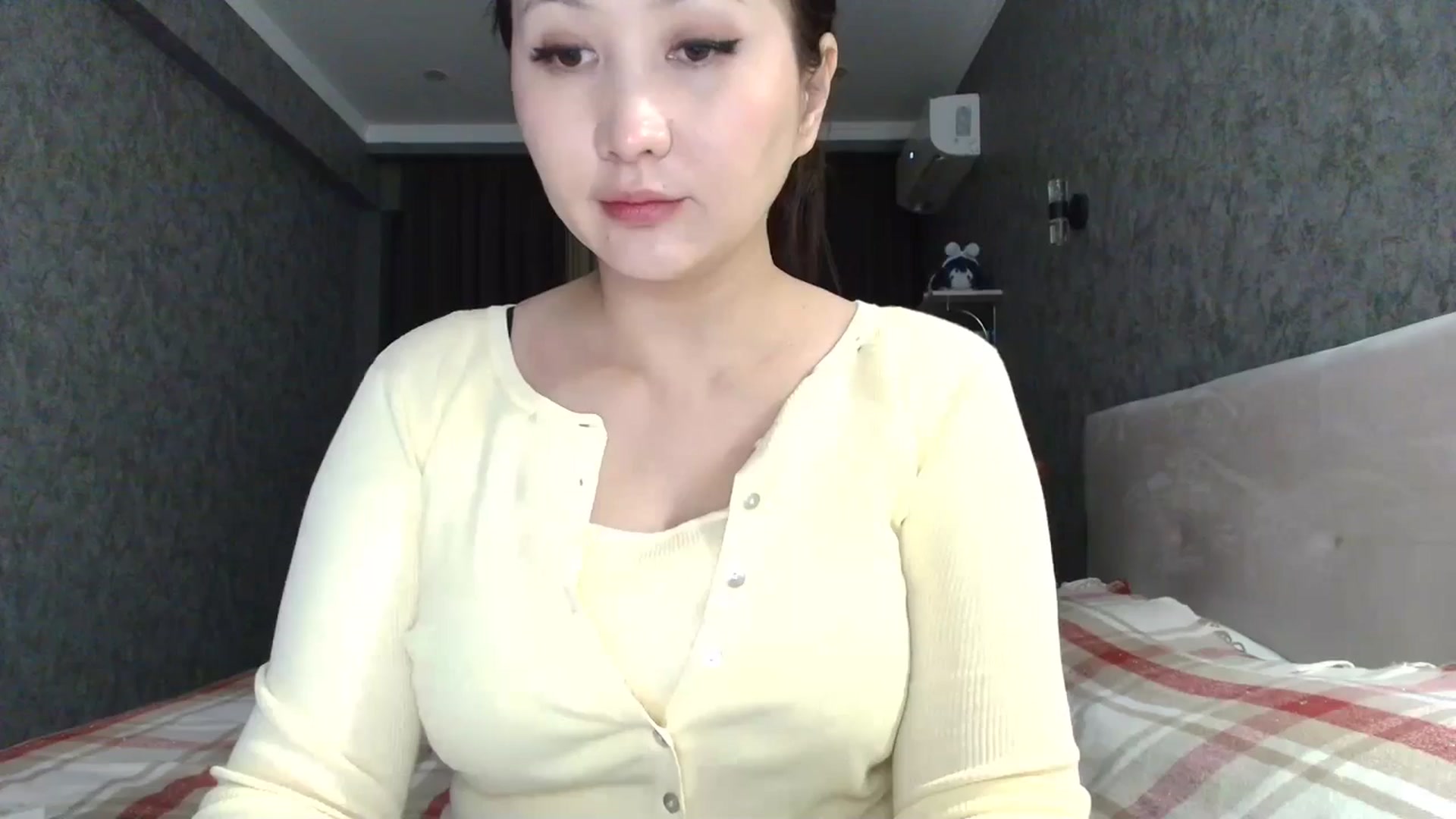 Gallery image thumbnail from BombDevil's myfreecams stream on, 03/22/2026, 17:56 image 2 of 20