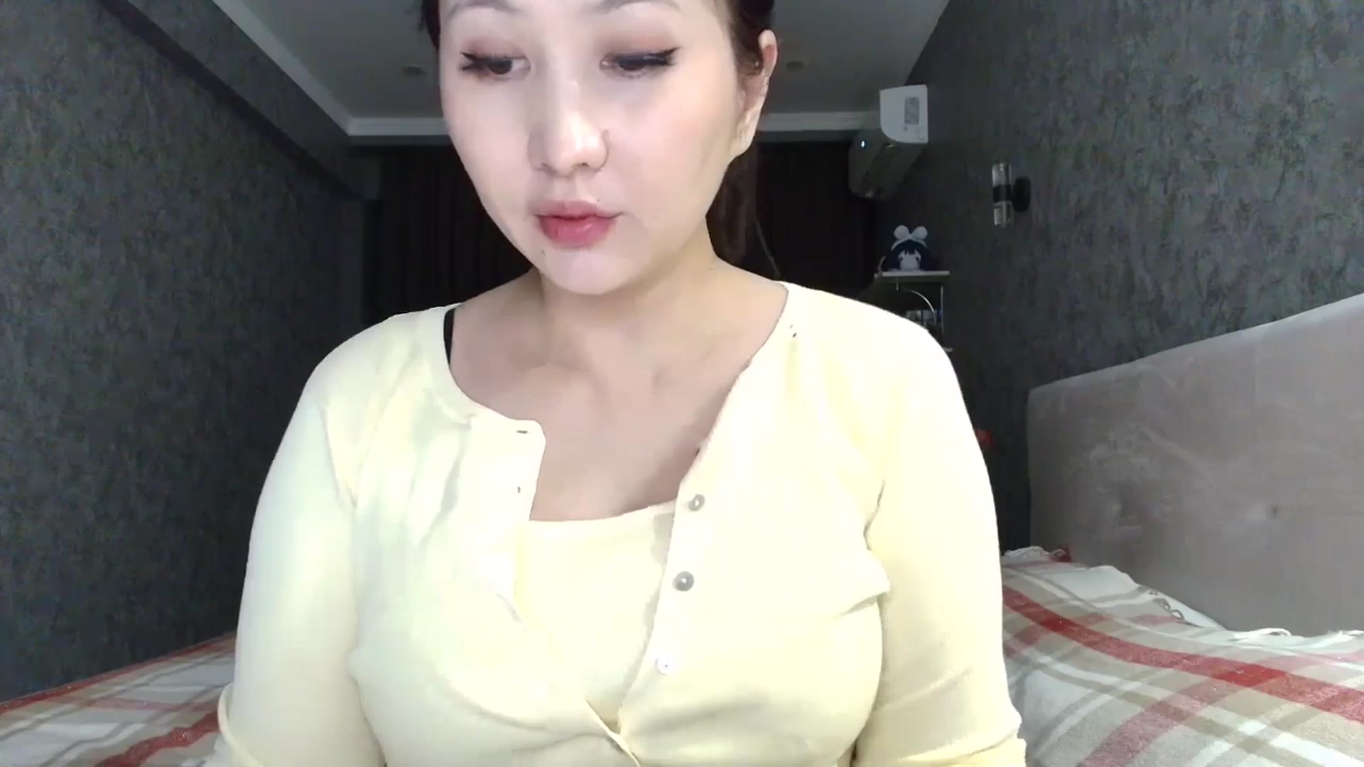 Gallery image thumbnail from BombDevil's myfreecams stream on, 03/22/2026, 17:56 image 8 of 20