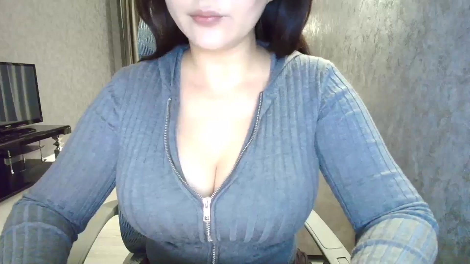 Gallery image thumbnail from BombDevil's myfreecams stream on, 03/25/2026, 21:55 image 2 of 20