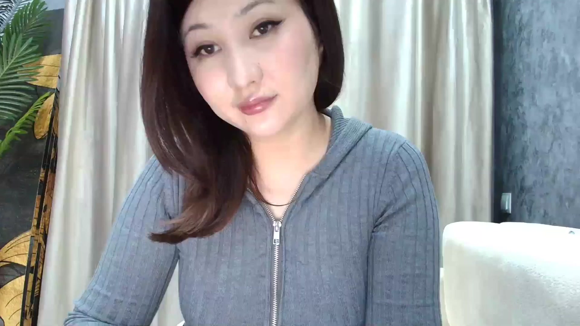 Gallery image thumbnail from BombDevil's myfreecams stream on, 04/09/2026, 17:33 image 1 of 20