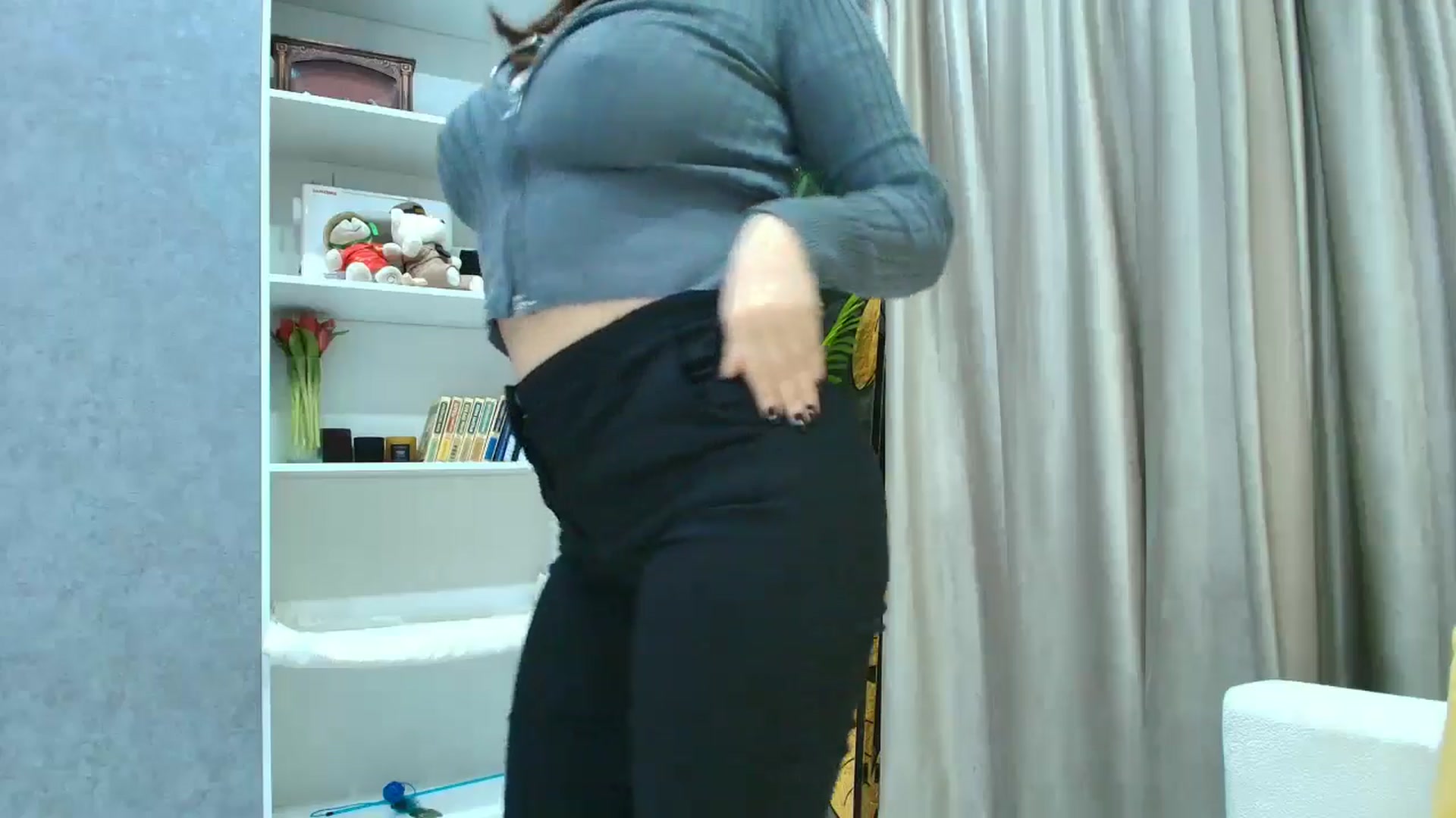 Gallery image thumbnail from BombDevil's myfreecams stream on, 04/09/2026, 18:20 image 19 of 20