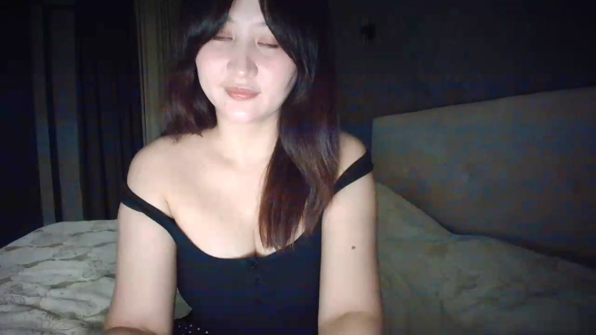 Gallery image thumbnail from BombDevil's myfreecams stream on, 08/30/2026, 17:11 image 3 of 20