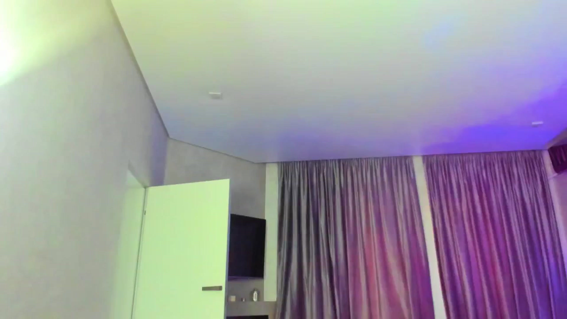 Gallery image thumbnail from BombK_'s myfreecams stream on, 05/14/2025, 16:45 image 2 of 20