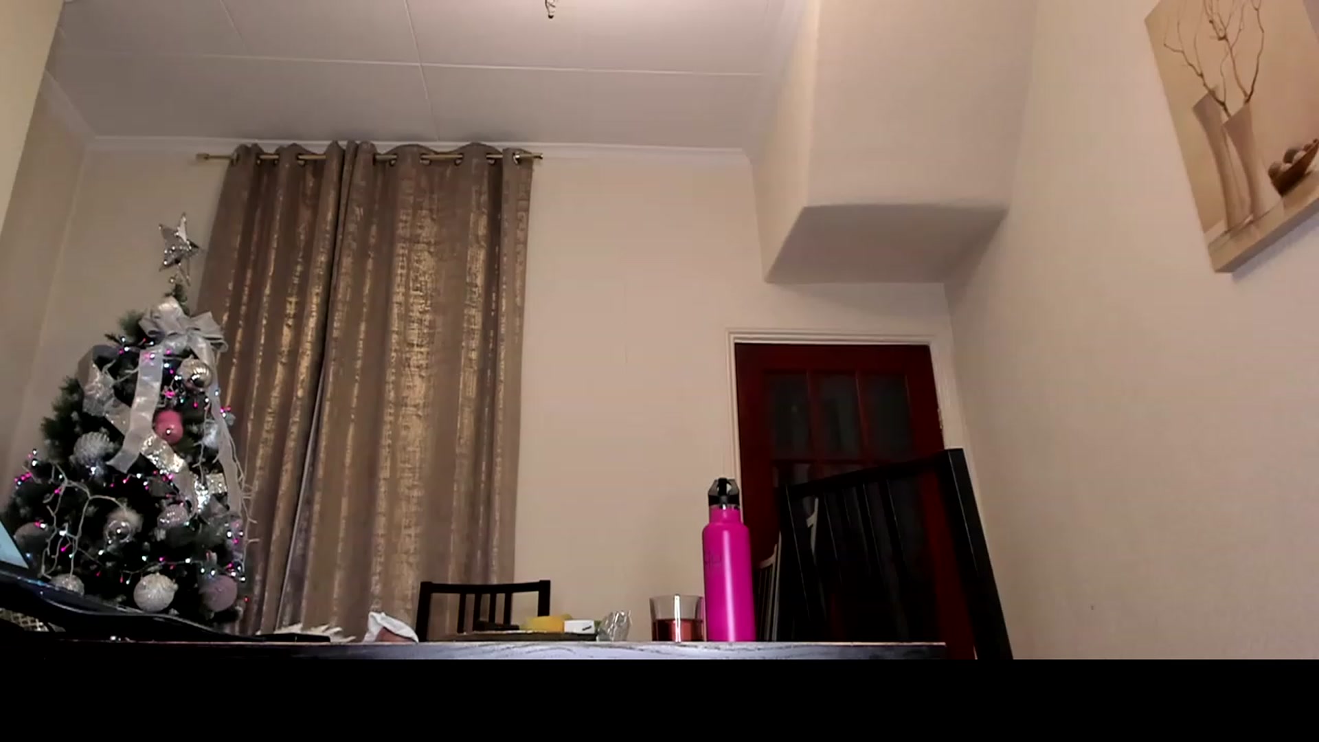 Gallery image thumbnail from Bomb_Ass's myfreecams stream on, 12/18/2022, 22:44 image 19 of 20