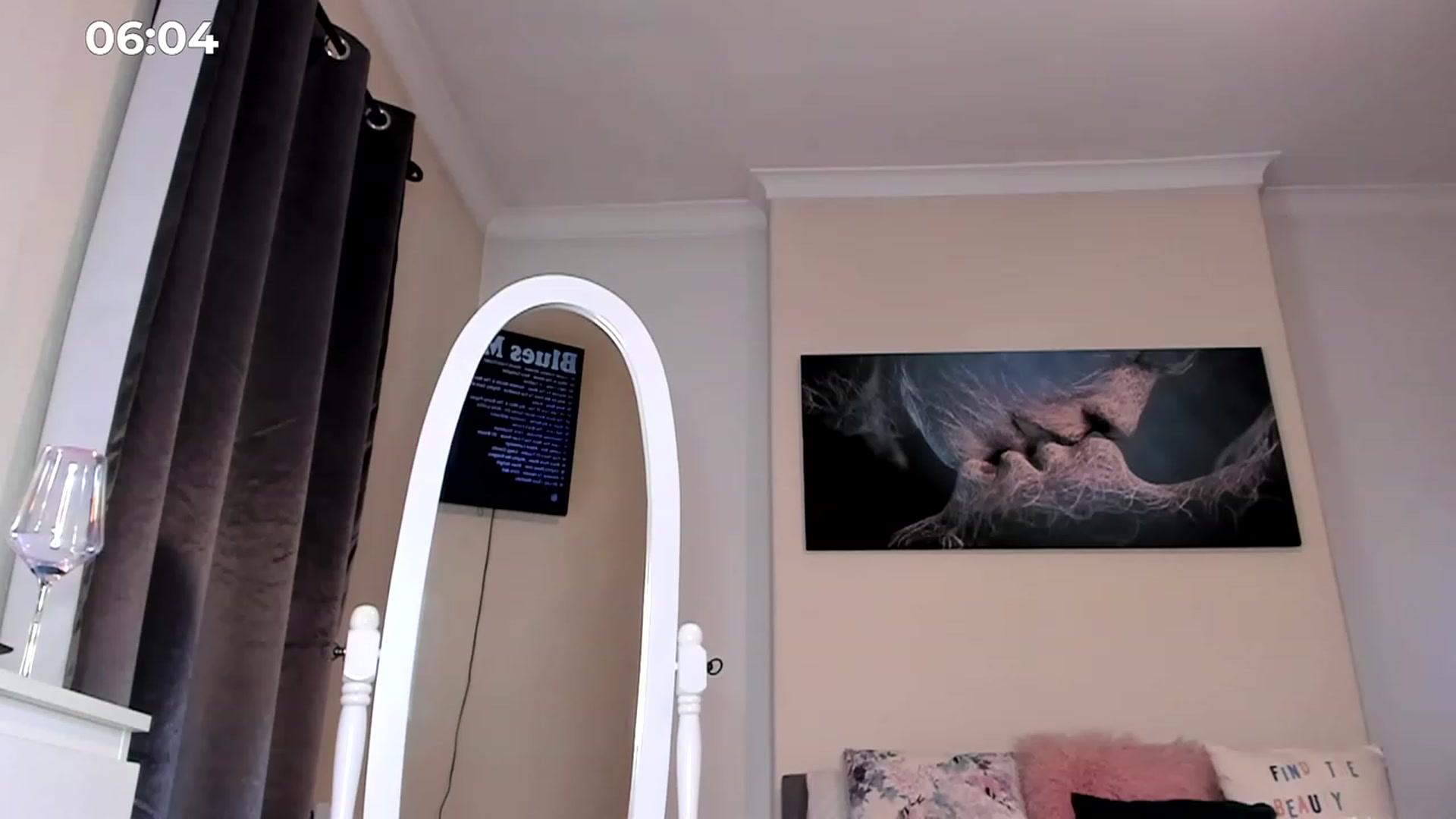 Gallery image thumbnail from Bomb_Ass's myfreecams stream on, 01/04/2023, 22:39 image 14 of 20