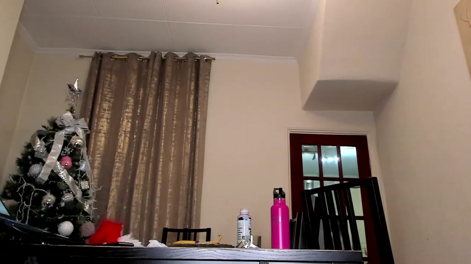 Gallery image thumbnail from Bomb_Ass's myfreecams stream on, 01/08/2023, 17:07 image 5 of 20