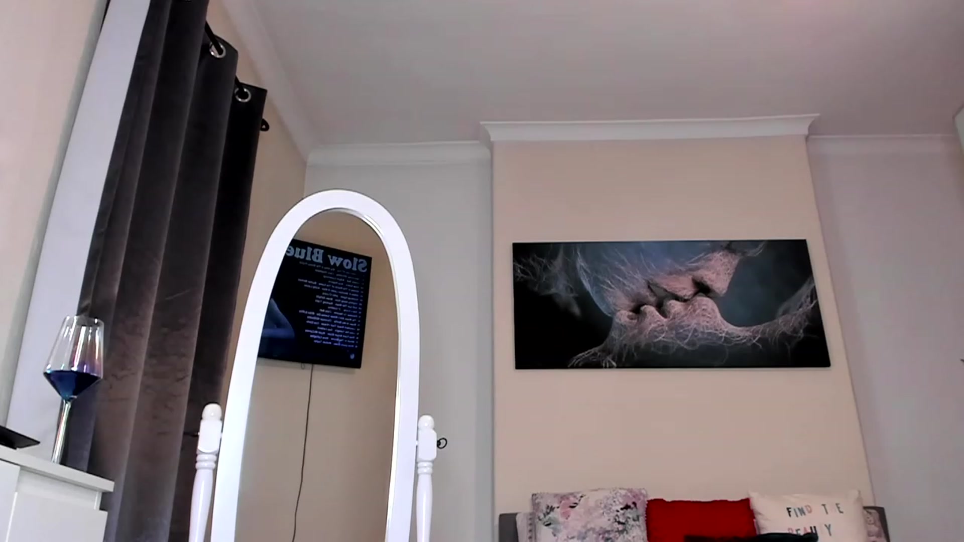 Gallery image thumbnail from Bomb_Ass's myfreecams stream on, 01/09/2023, 24:11 image 11 of 20