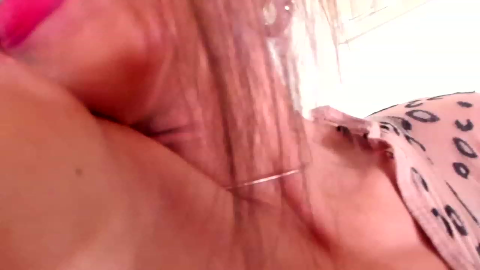 Gallery image thumbnail from Bomb_Ass's myfreecams stream on, 03/20/2023, 11:38 image 8 of 20