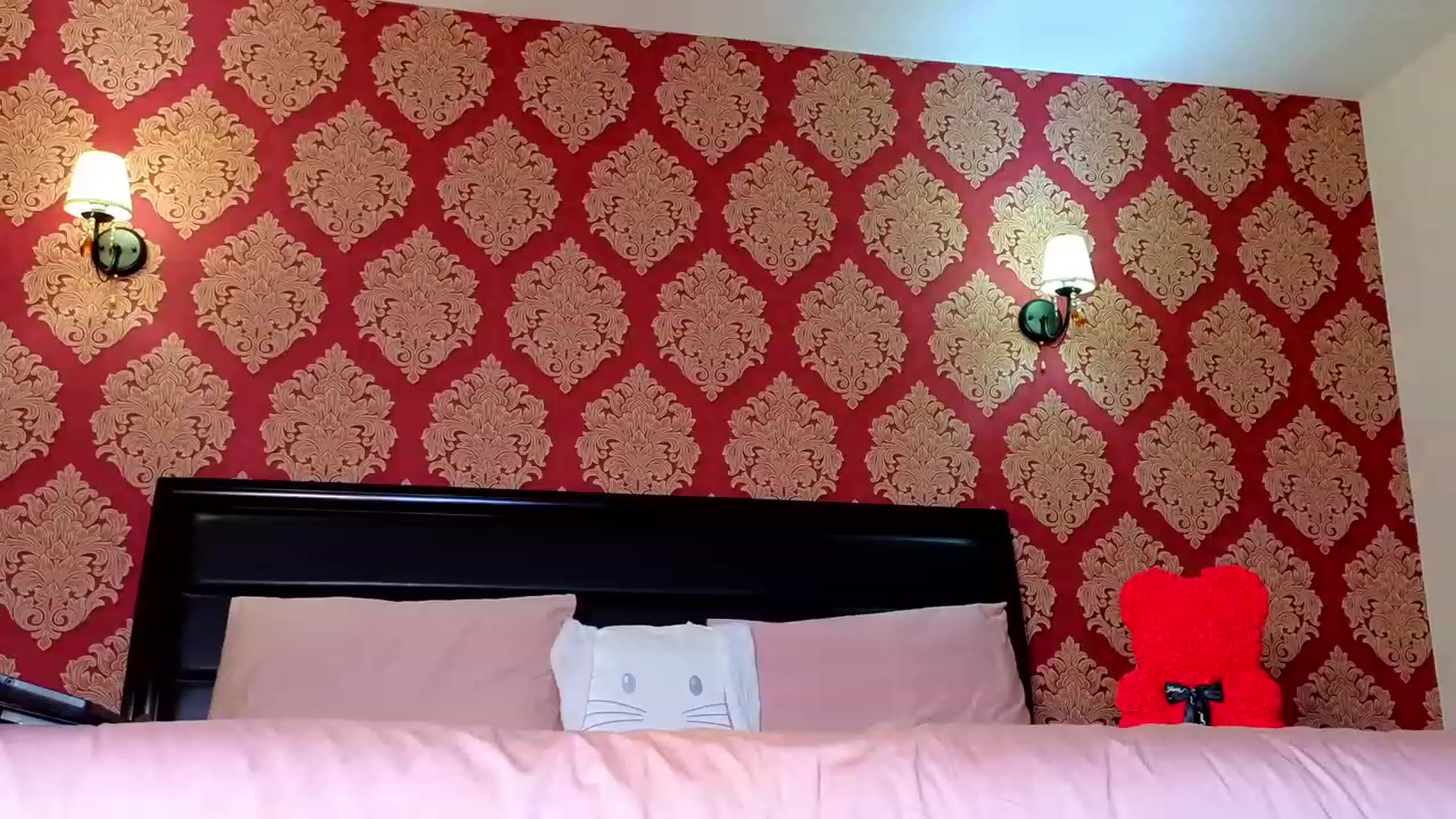 Gallery image thumbnail from Bomb_Ass's myfreecams stream on, 08/08/2023, 01:57 image 16 of 20