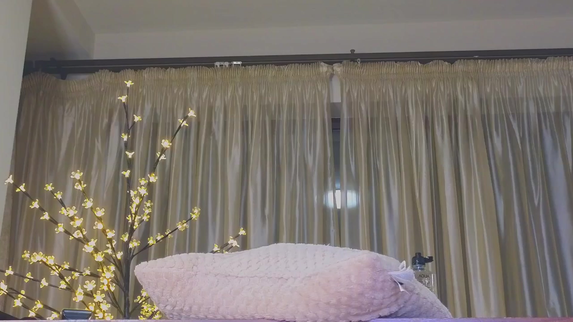 Gallery image thumbnail from Bomb_Ass's myfreecams stream on, 10/09/2024, 24:38 image 13 of 20
