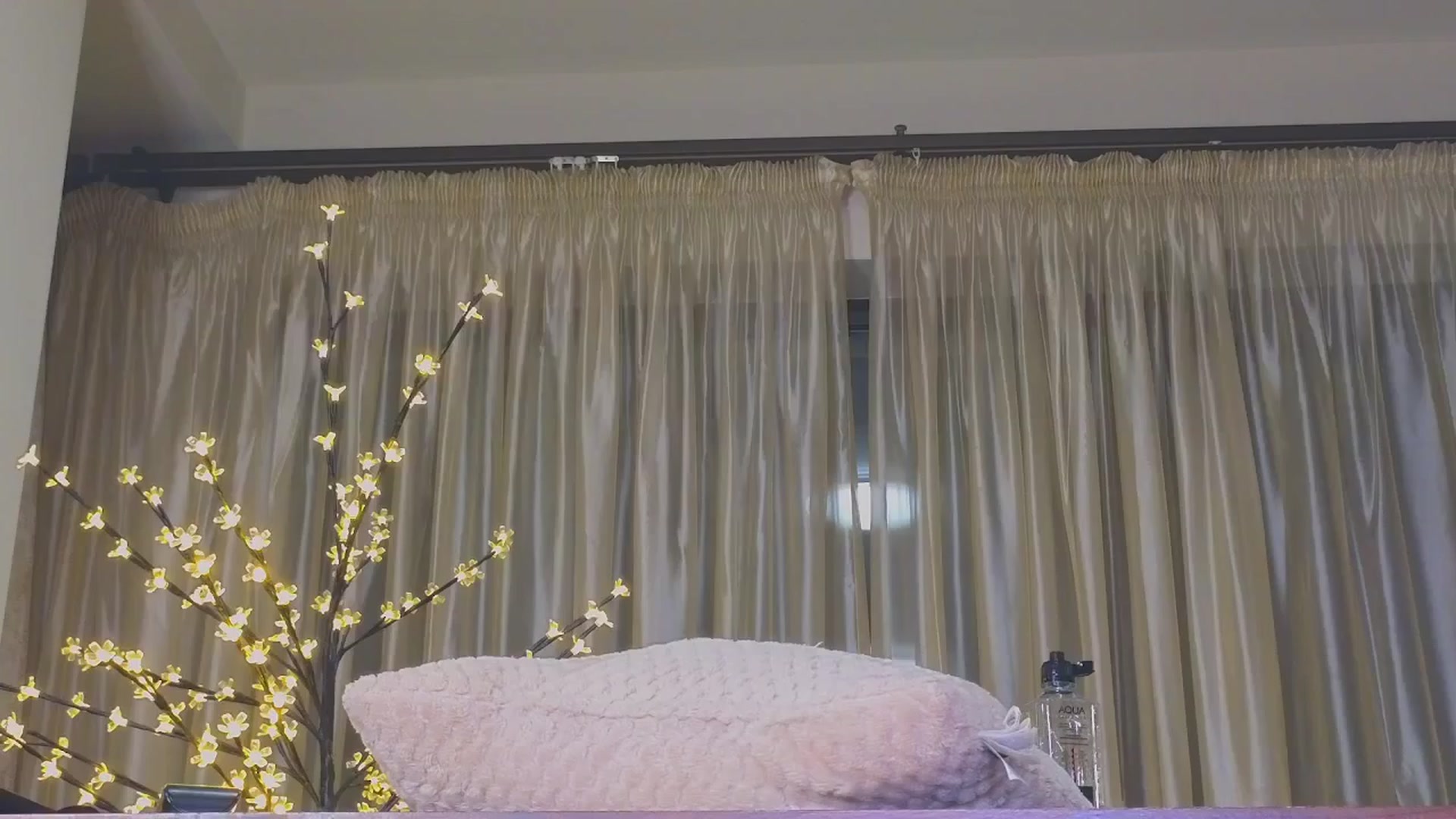 Gallery image thumbnail from Bomb_Ass's myfreecams stream on, 10/09/2024, 24:38 image 15 of 20