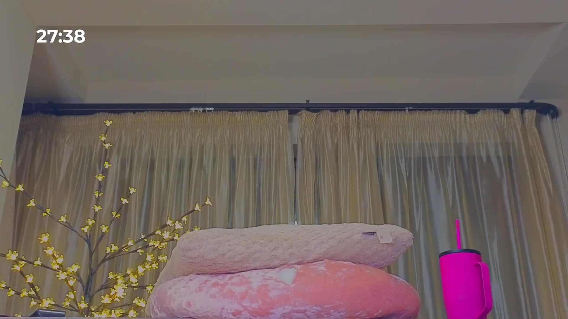 Gallery image thumbnail from Bomb_Ass's myfreecams stream on, 11/16/2024, 04:14 image 6 of 20