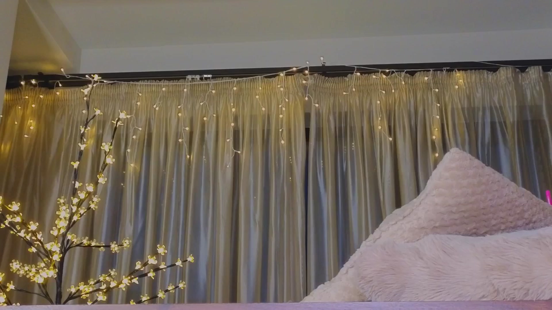 Gallery image thumbnail from Bomb_Ass's myfreecams stream on, 05/13/2025, 03:23 image 1 of 20